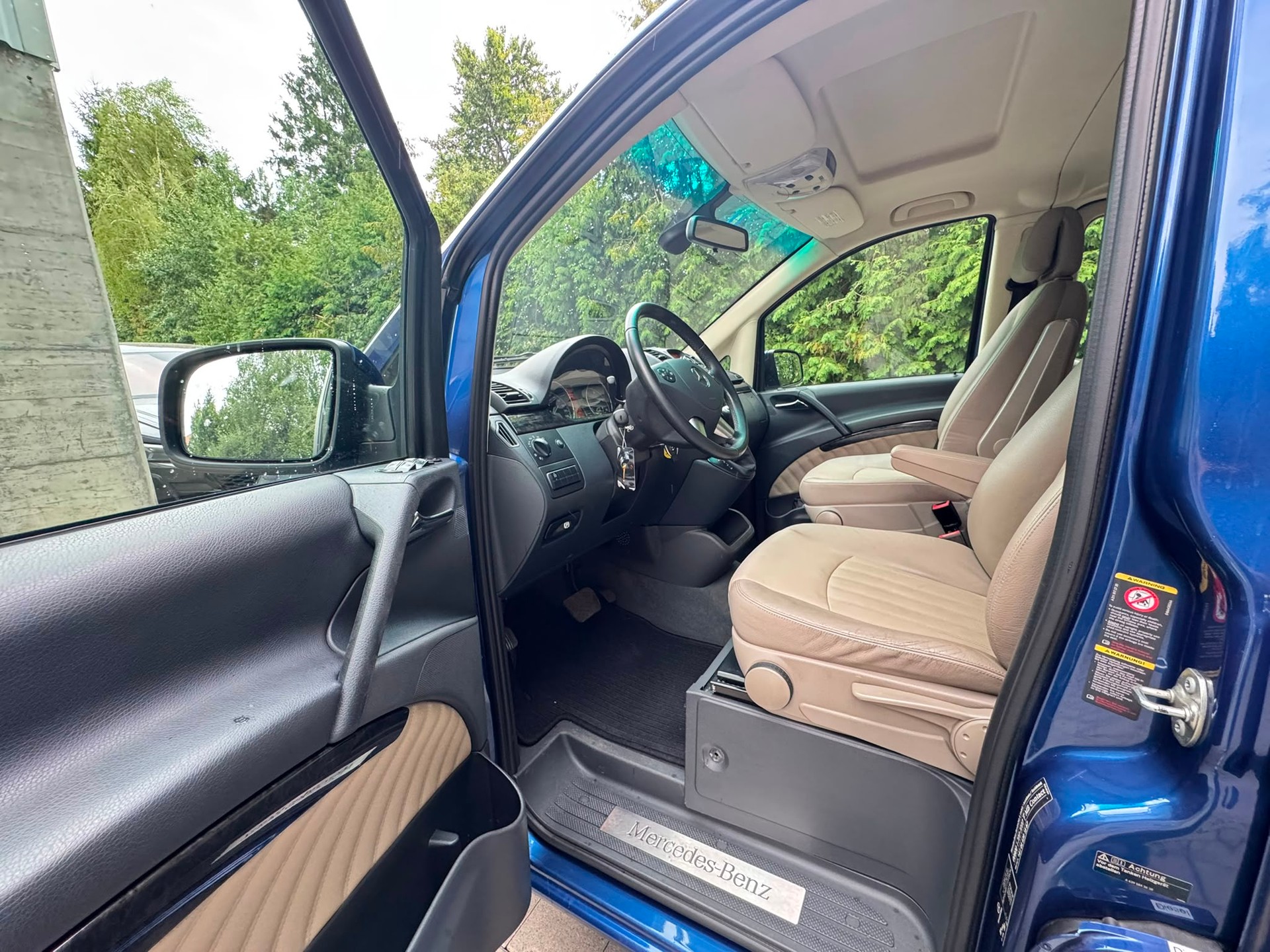 MERCEDES-BENZ Viano 3.0 CDI Blue Efficiency Ambiente A-image-10