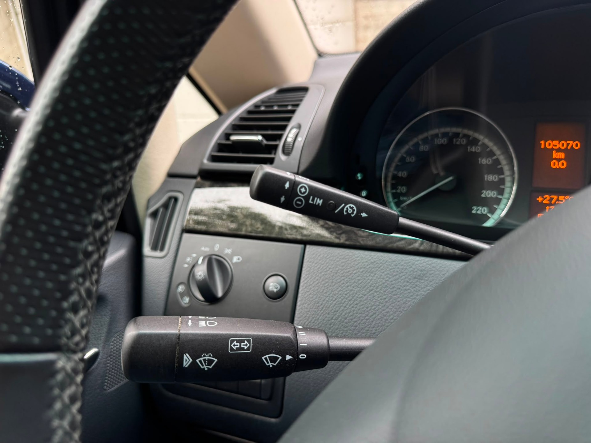 MERCEDES-BENZ Viano 3.0 CDI Blue Efficiency Ambiente A-image-29