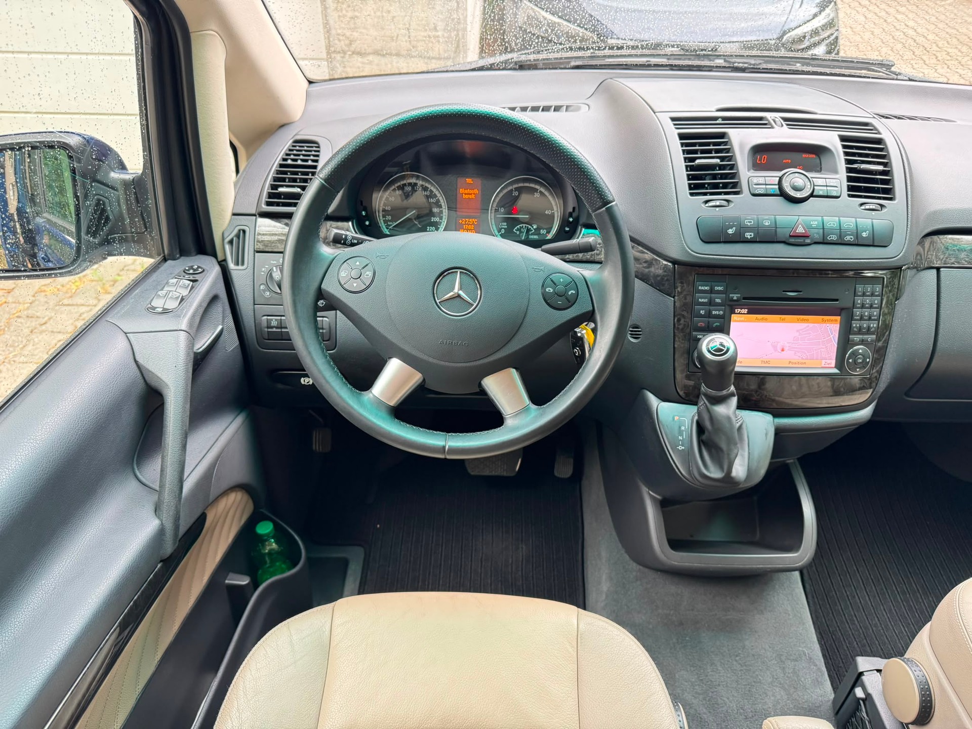 MERCEDES-BENZ Viano 3.0 CDI Blue Efficiency Ambiente A-image-24