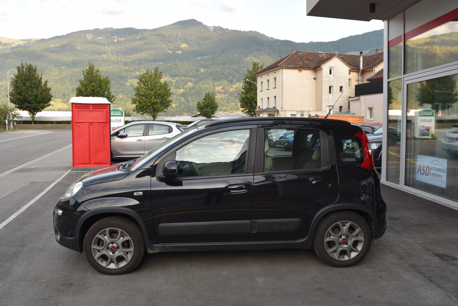 FIAT Panda 1.3 MJ Climbing 4x4-showroom-element-3