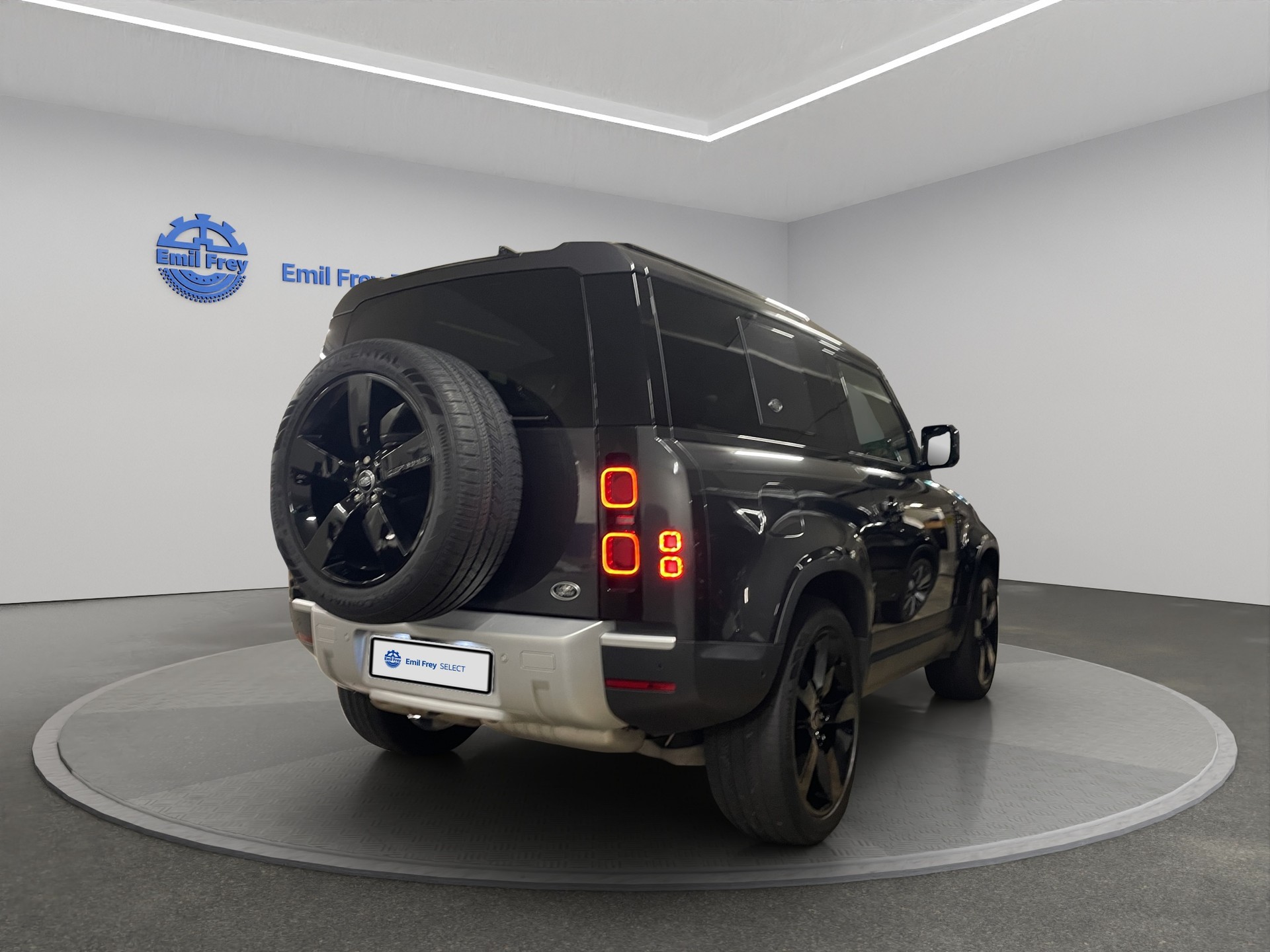 LAND ROVER Defender 90 3.0 D I6 250 SE-showroom-element-2