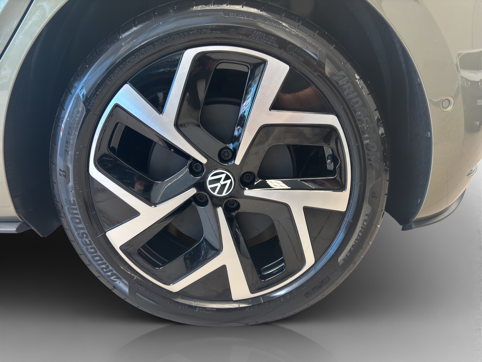 VW ID.3 Neo 58 kWh 190 PS Style-image-13