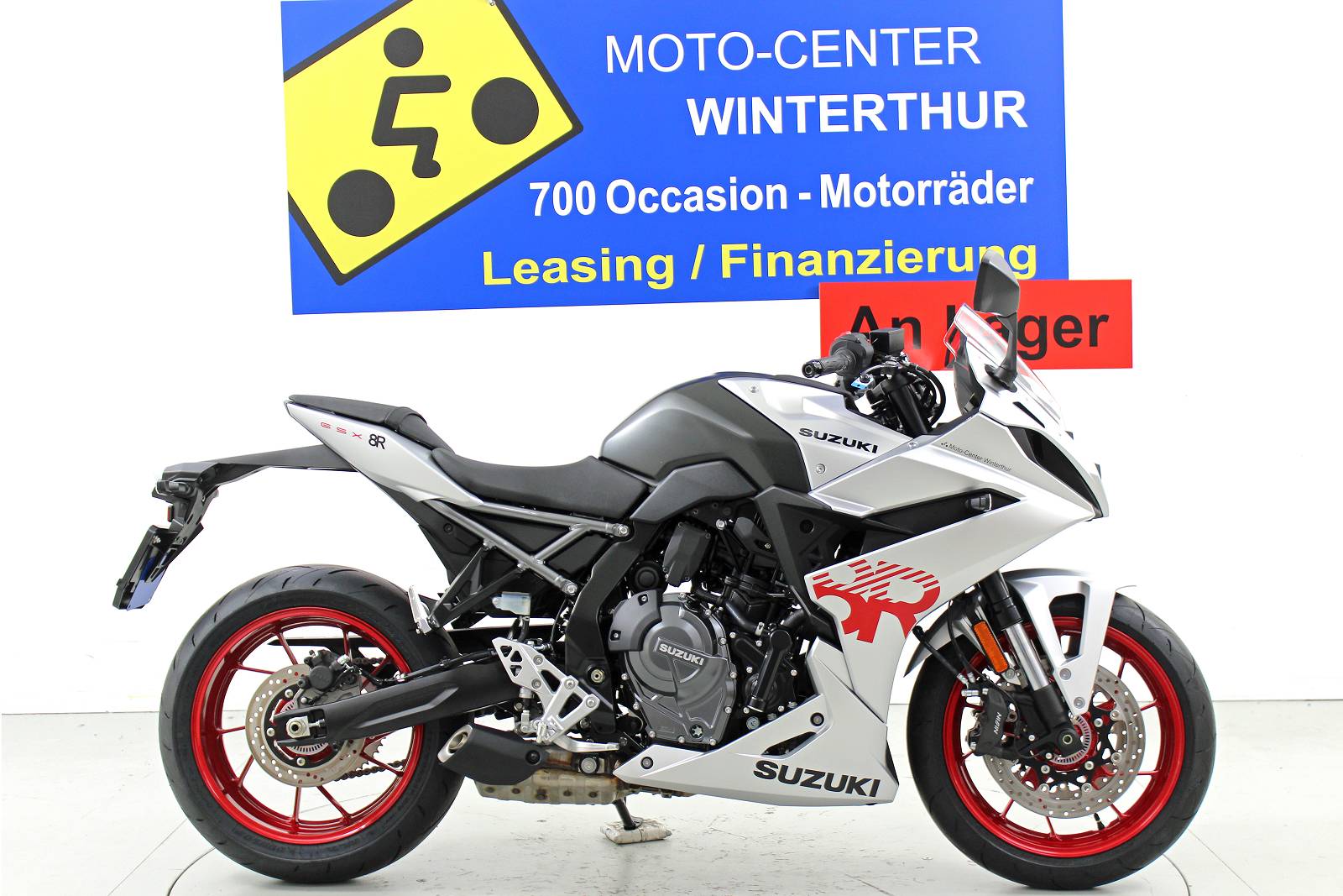 SUZUKI GSX-R 8-image-0