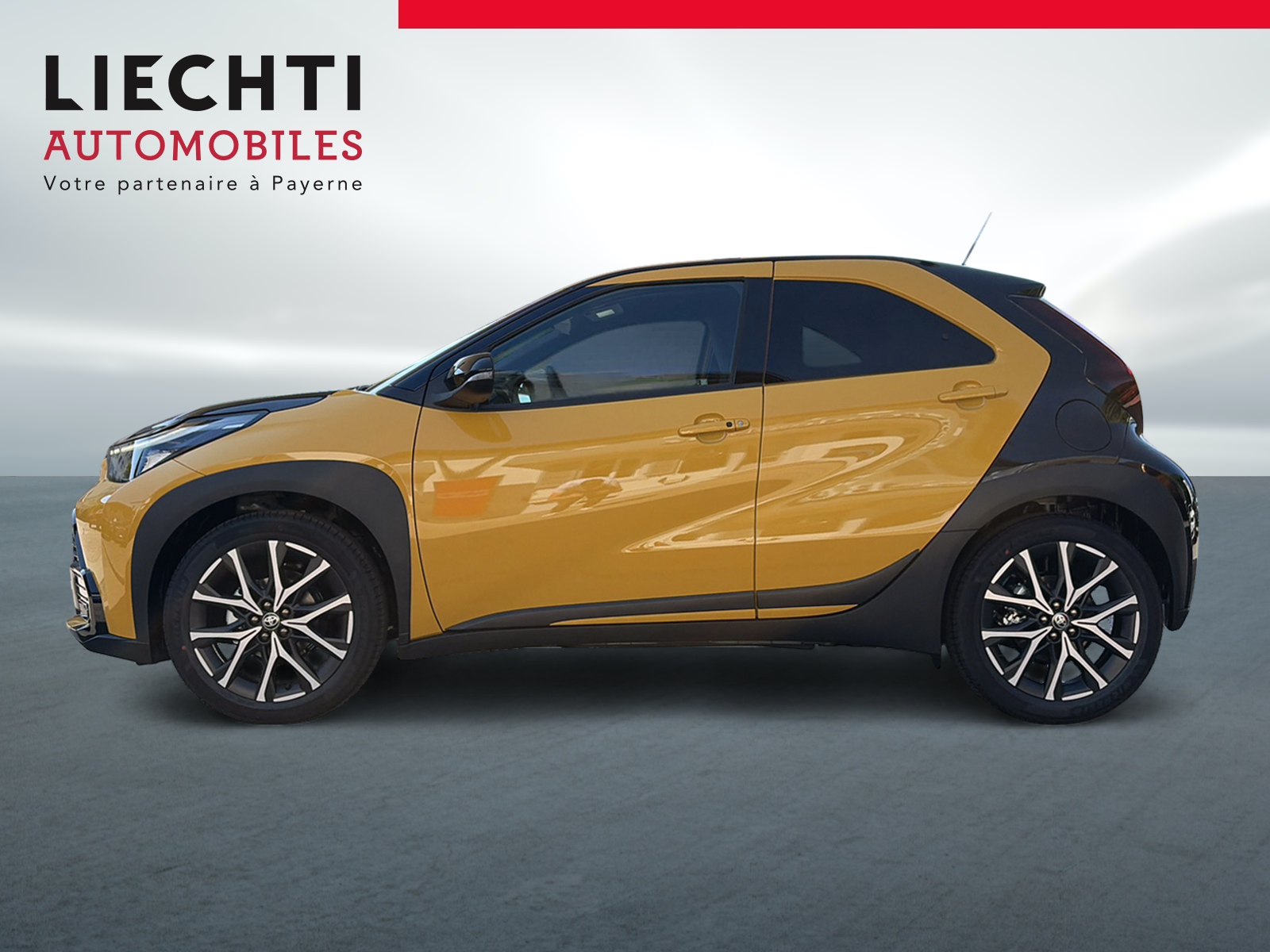 TOYOTA Aygo X 1.5 GR Sport e-CVT-showroom-element-1