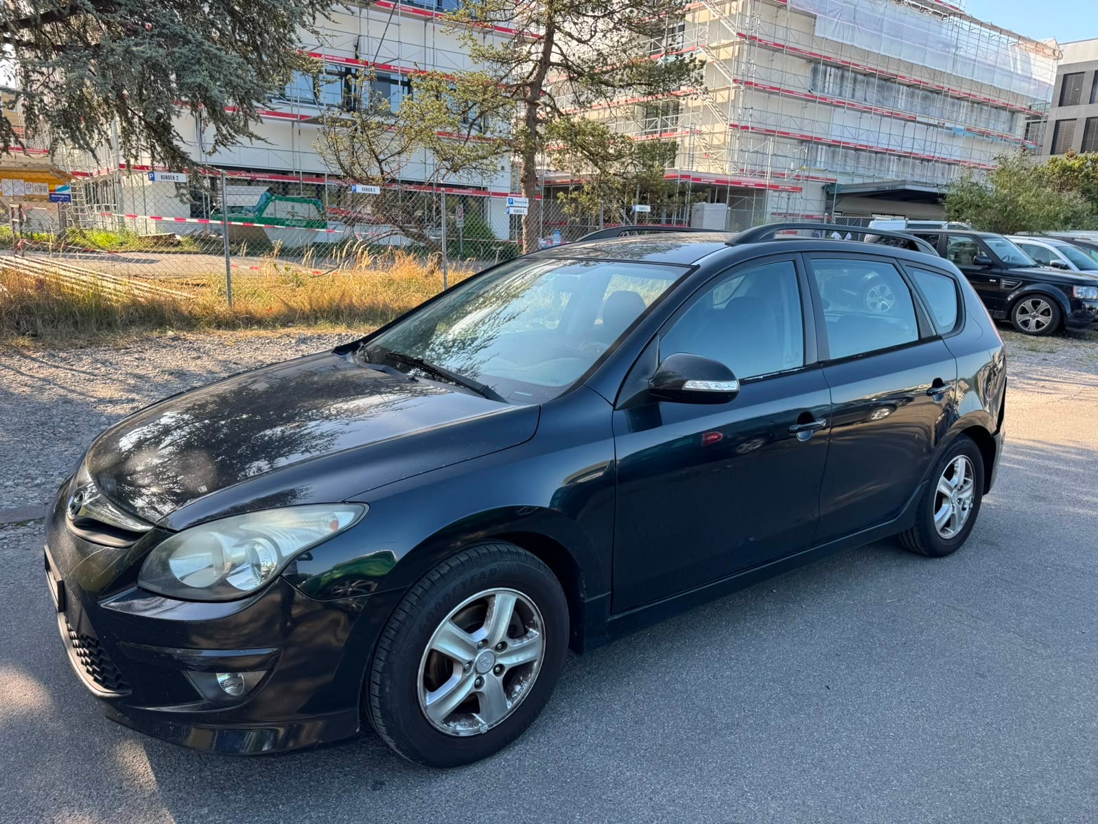 HYUNDAI i30 Wagon 1.6 CRDi Style Automatic-image-2