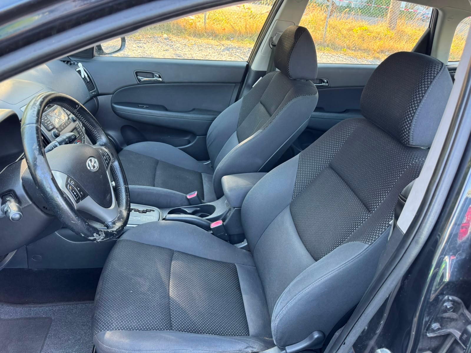HYUNDAI i30 Wagon 1.6 CRDi Style Automatic-image-10