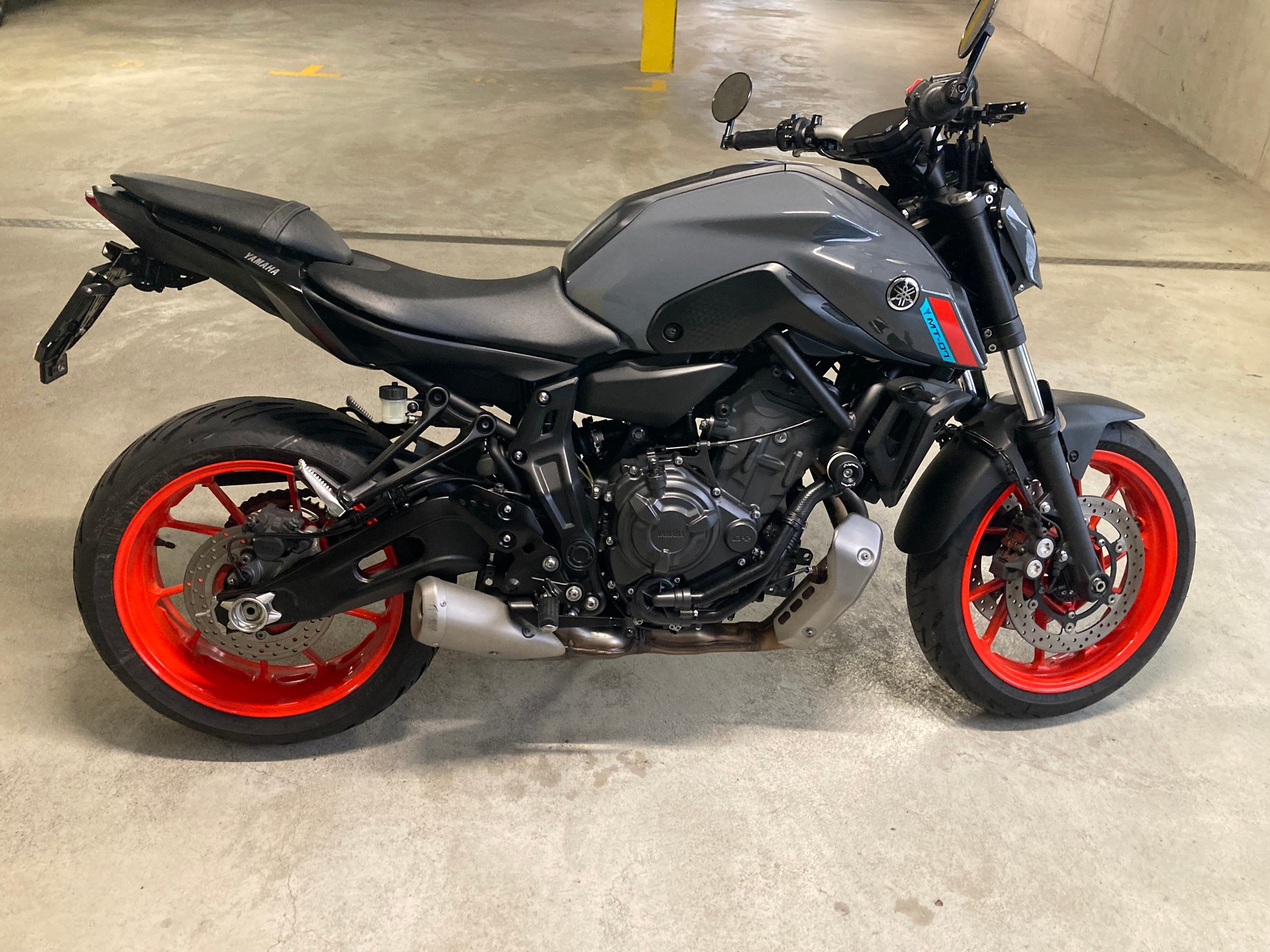YAMAHA MT-07-image-0