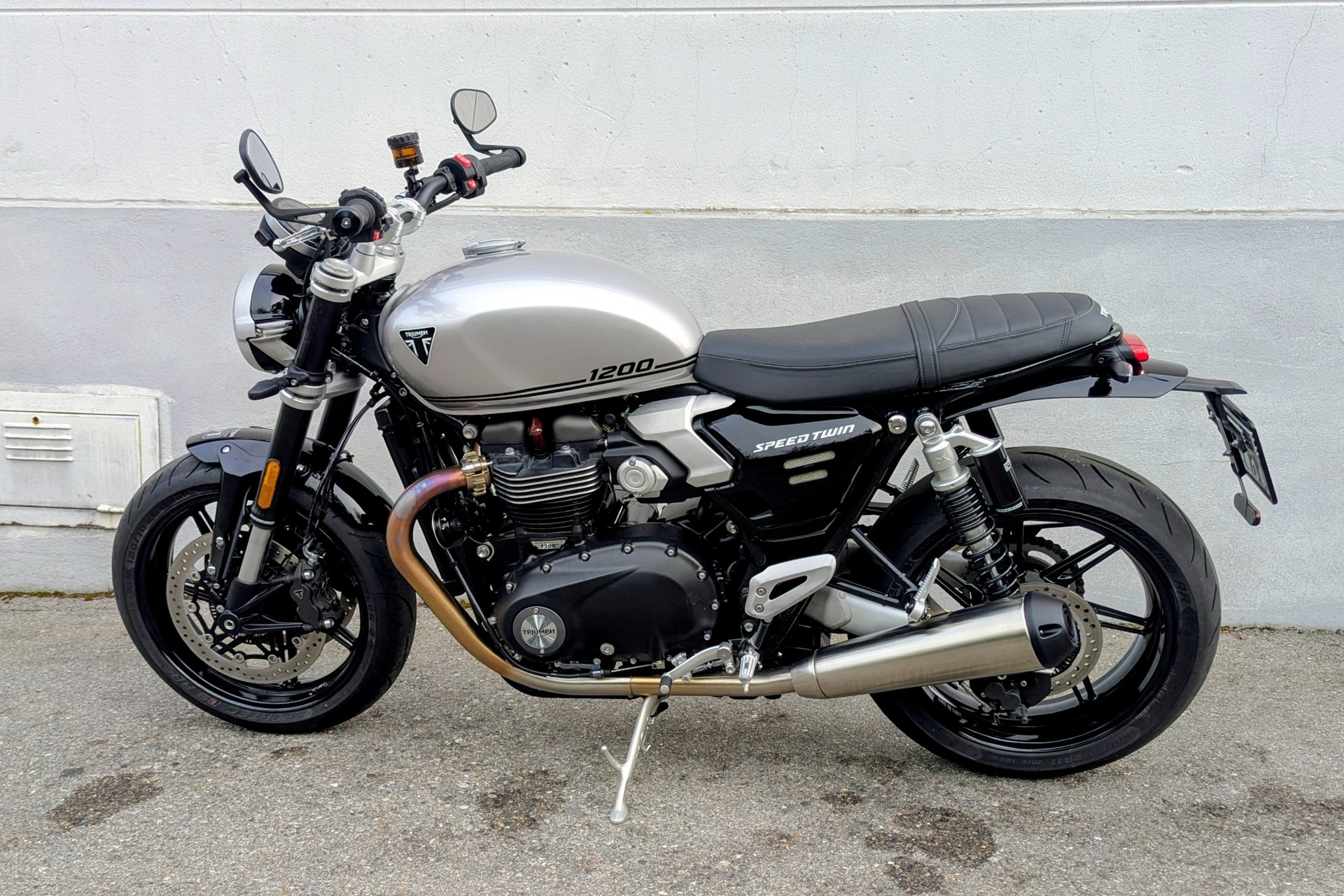 TRIUMPH Speed Twin 1200-image-3
