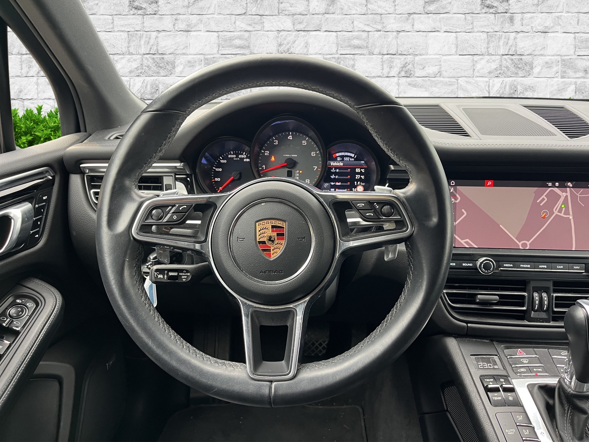 PORSCHE Macan S PDK-image-5