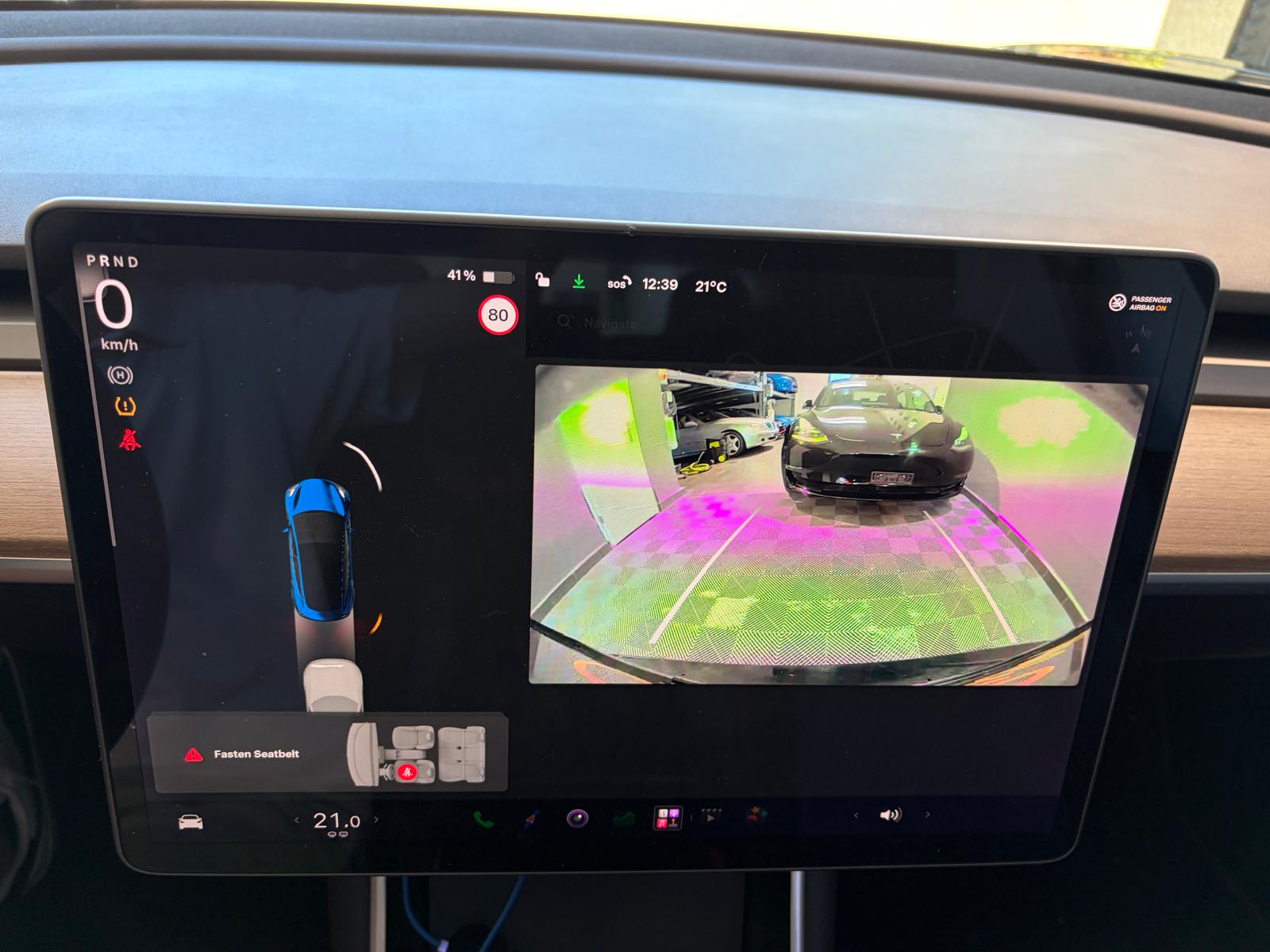 TESLA Model 3 Long Range Dual Motor AWD-image-18