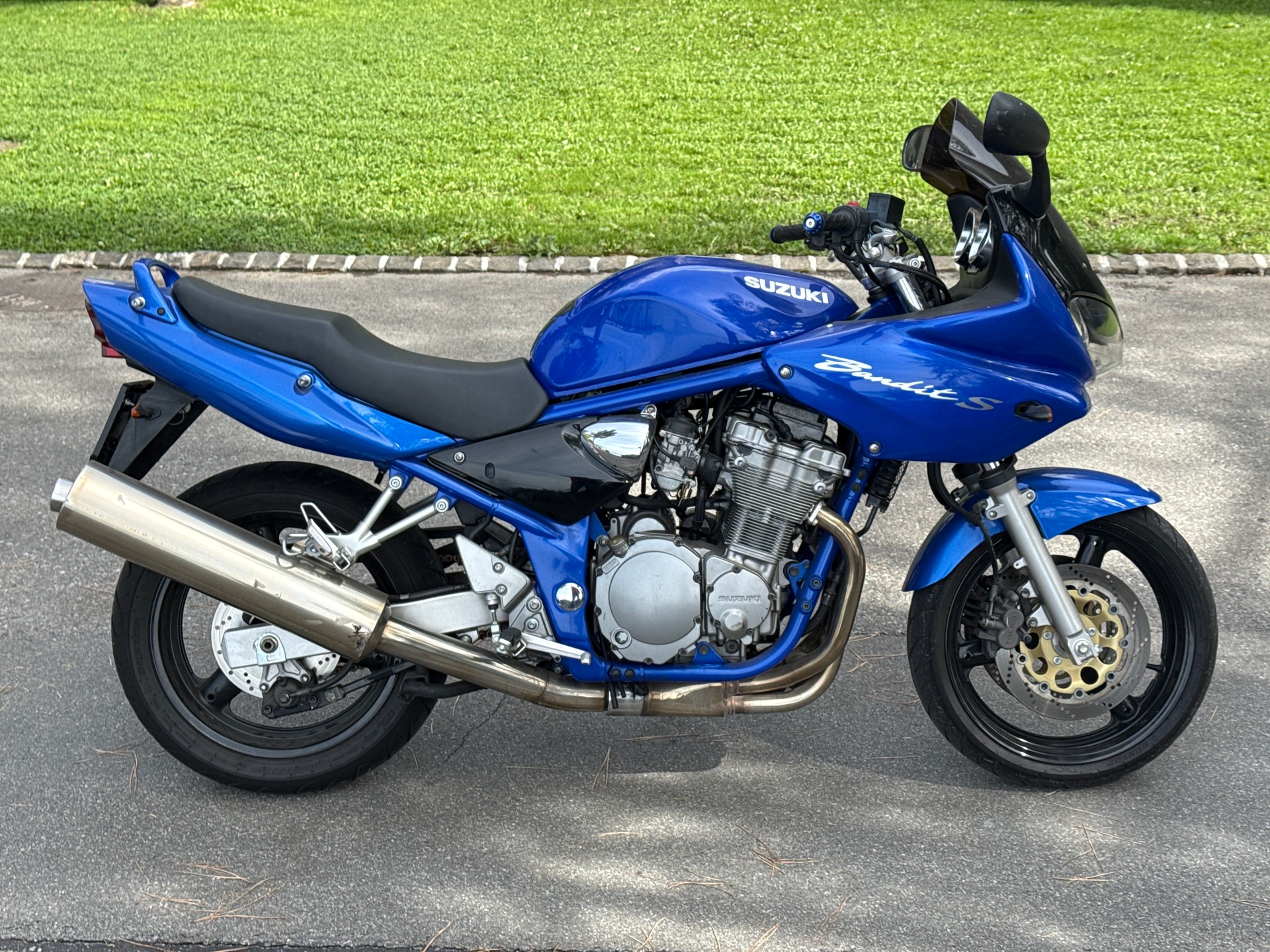 SUZUKI GSF 600S Bandit-image-4