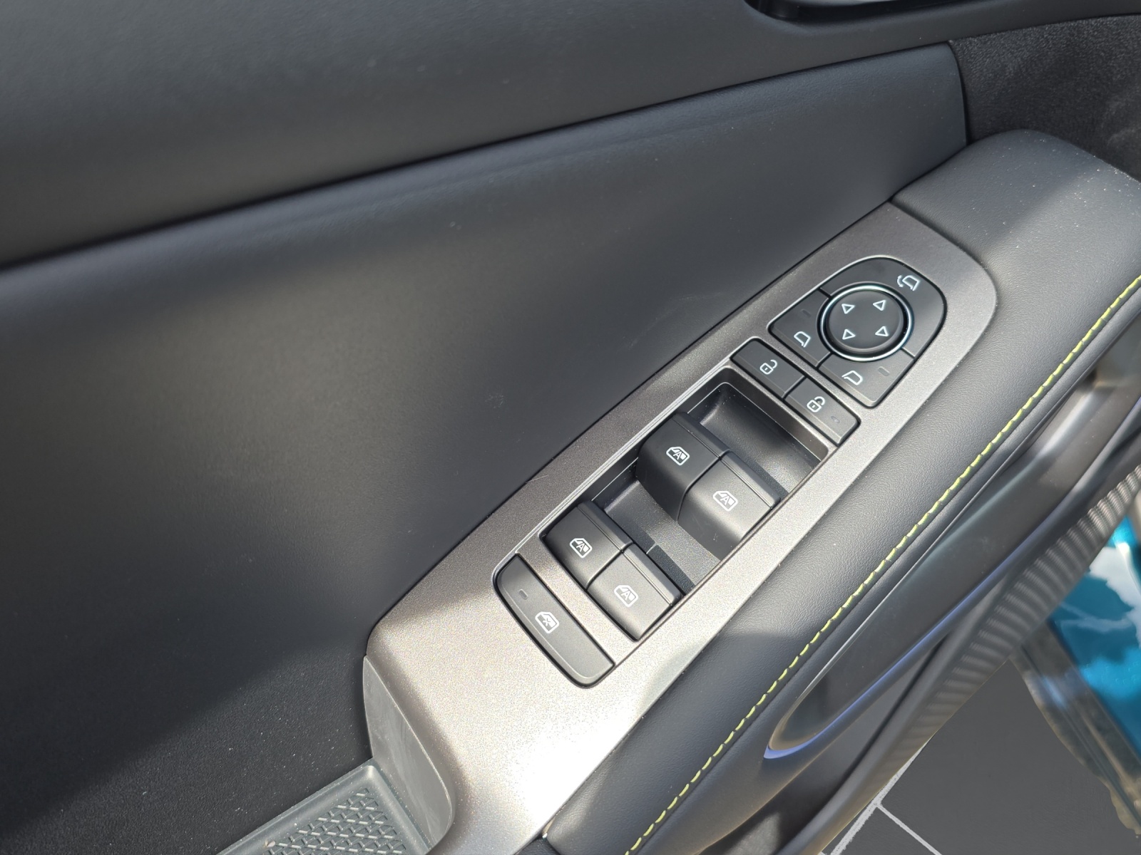 BYD Atto 2 DM-i Boost FWD-image-14