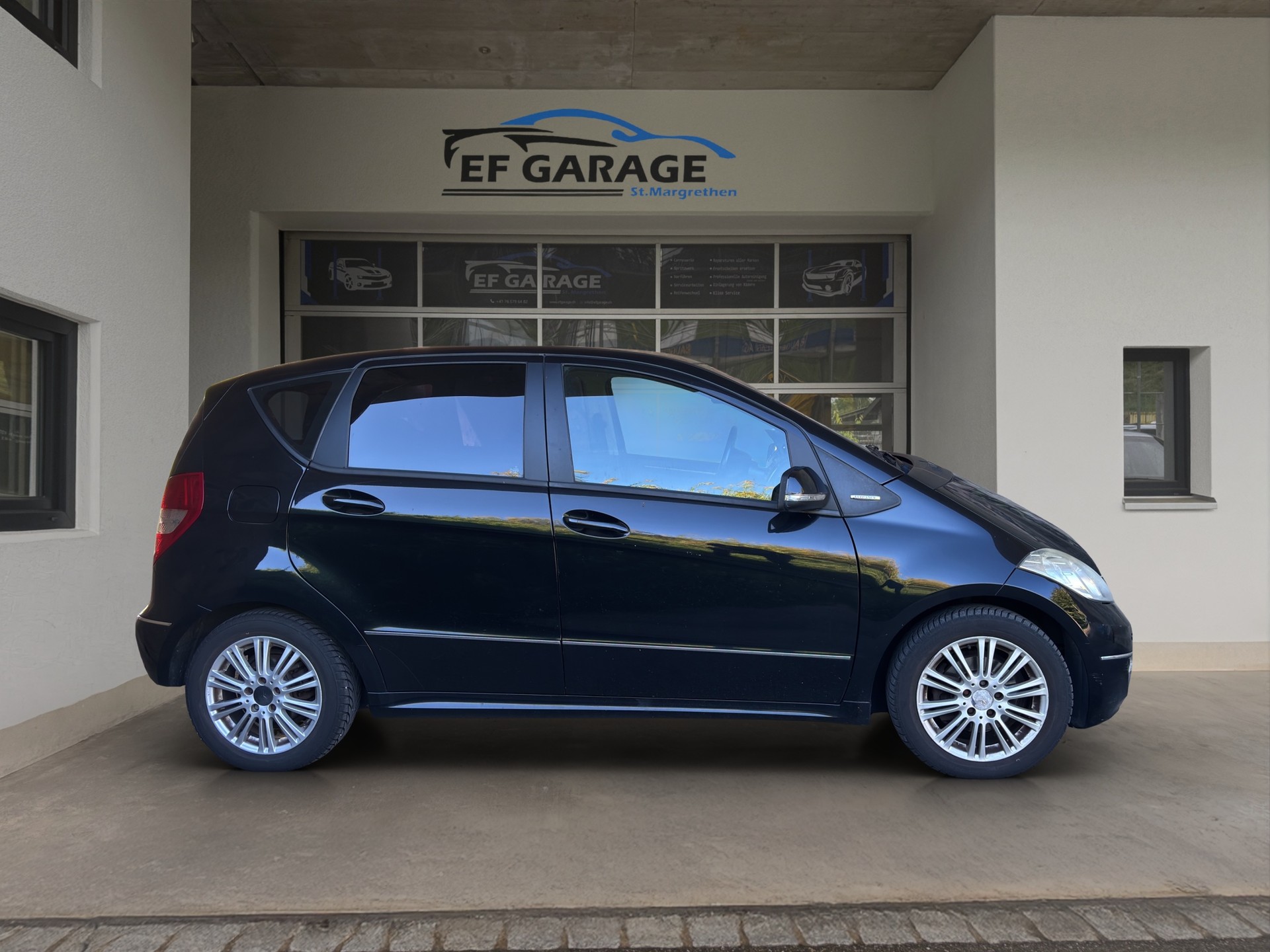 MERCEDES-BENZ A 180 CDI Elégance Autotronic-showroom-element-3