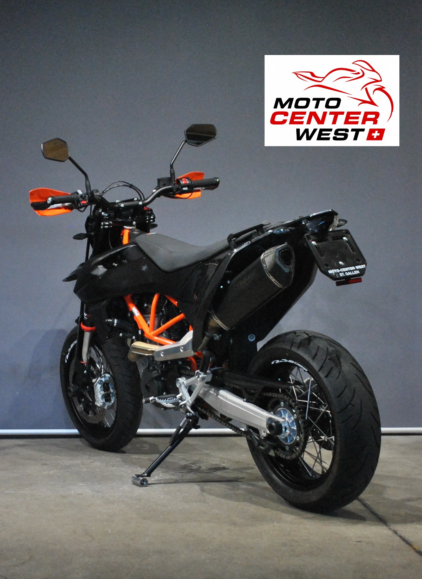 KTM 690 SMC R ABS (35 kW)-image-3