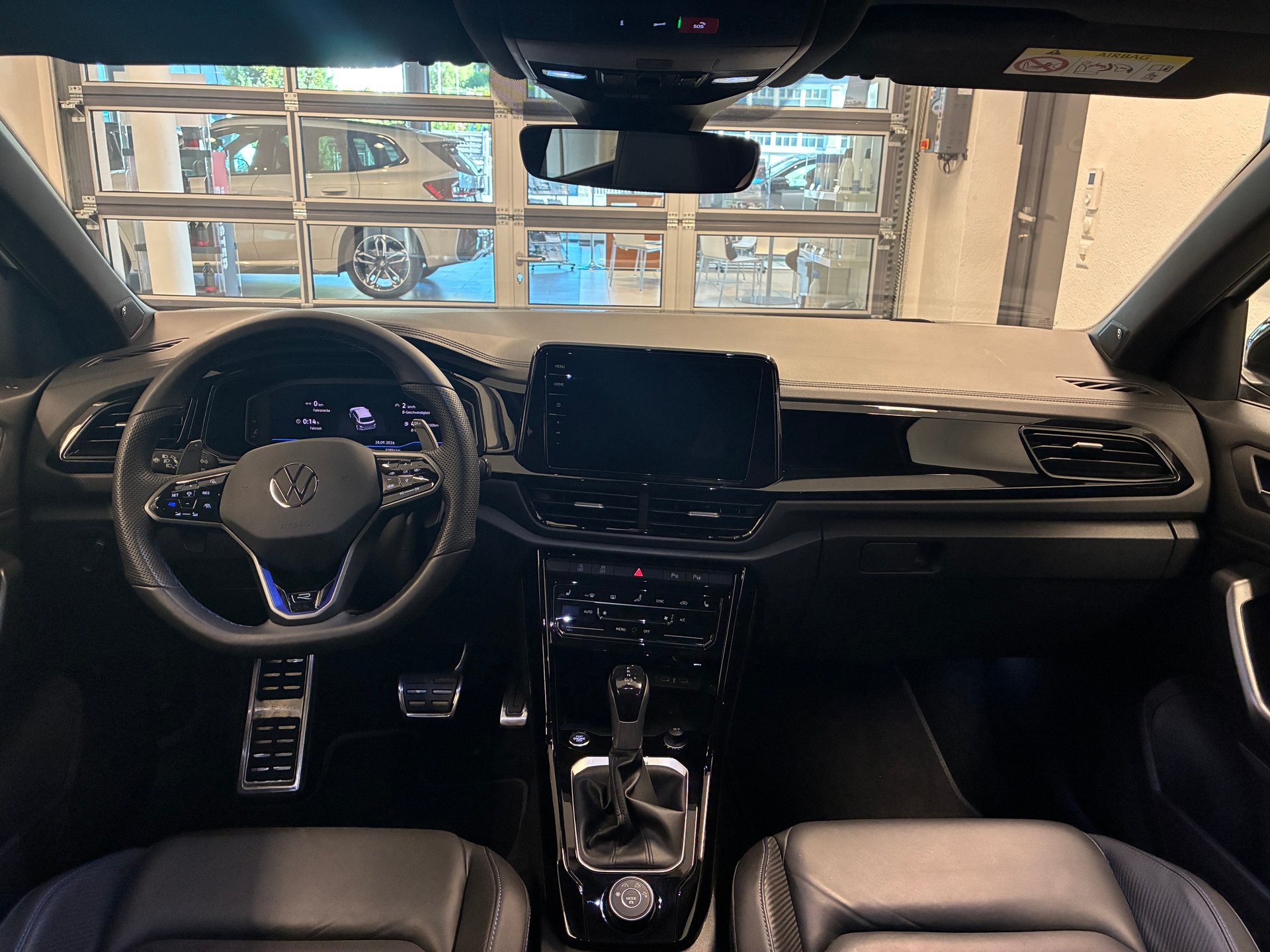 VW T-Roc 2.0 TSI R DSG 4motion-image-18