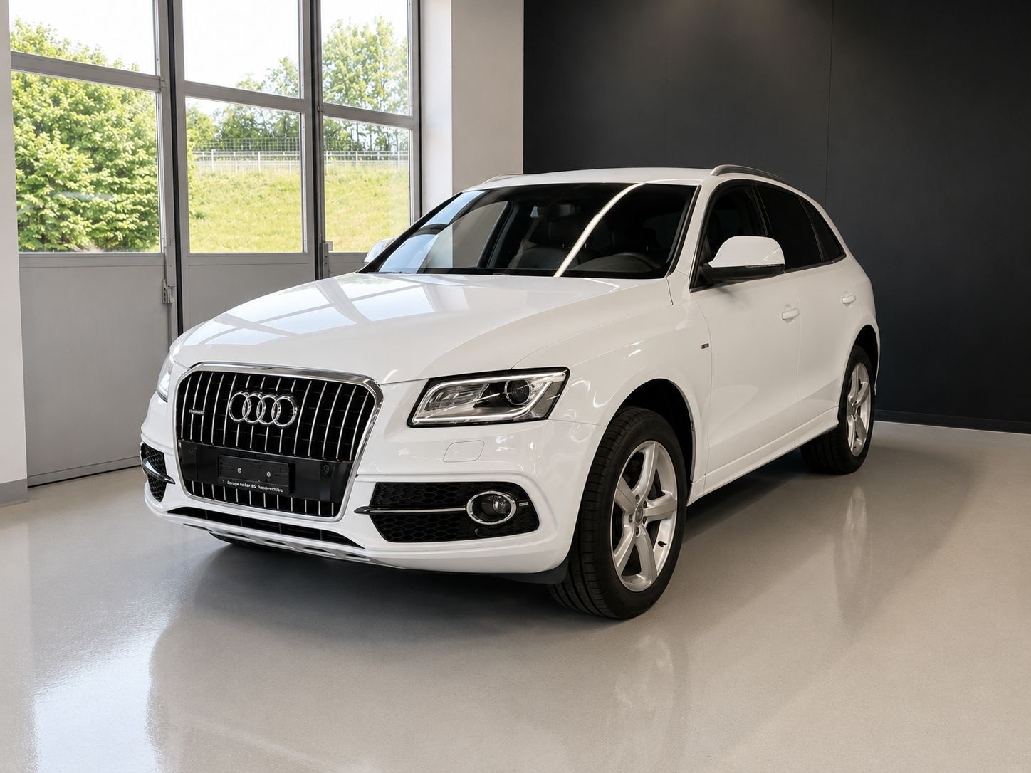 AUDI Q5 3.0 TFSI quattro tiptronic-image-5
