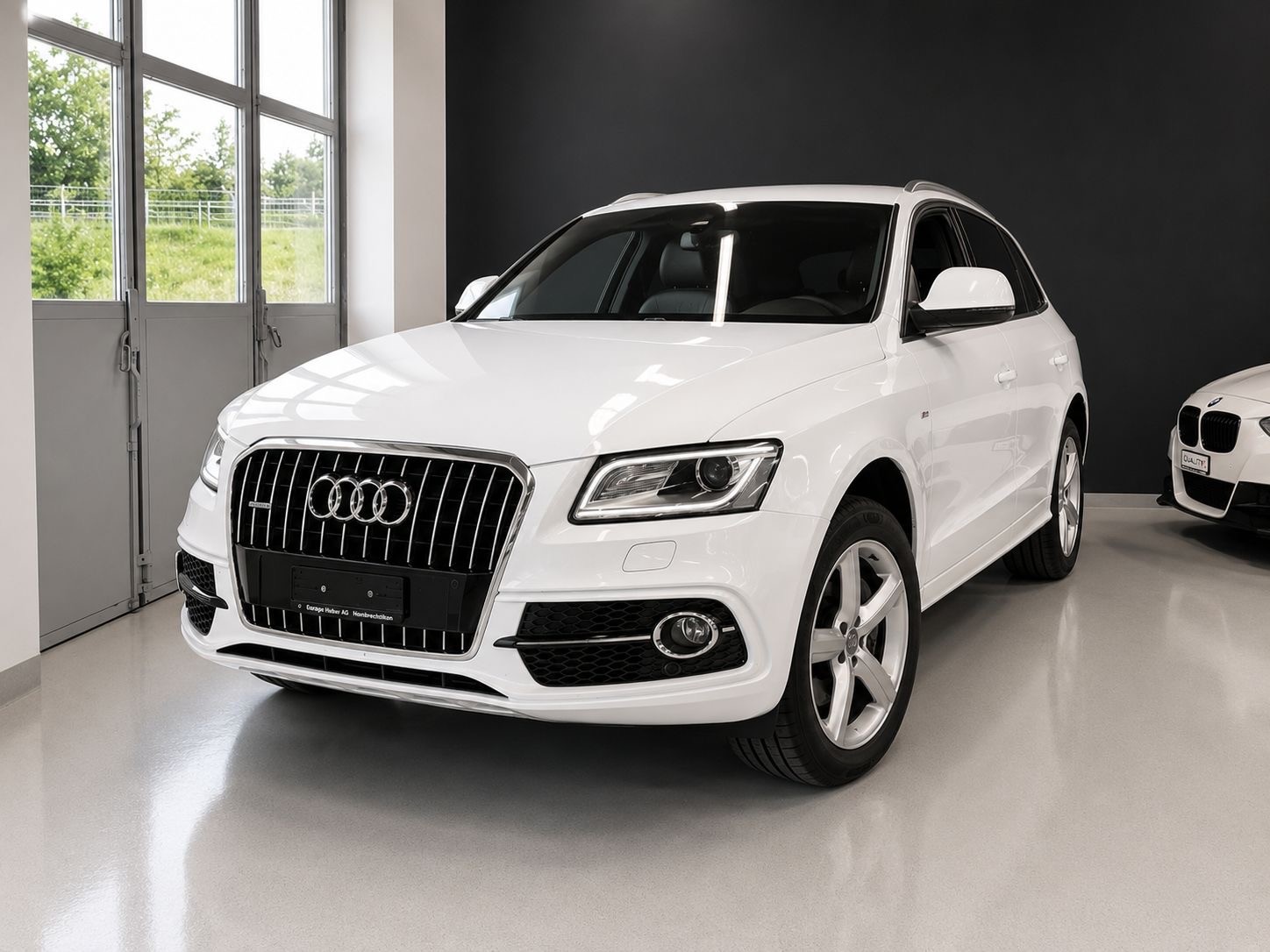 AUDI Q5 3.0 TFSI quattro tiptronic-image-1