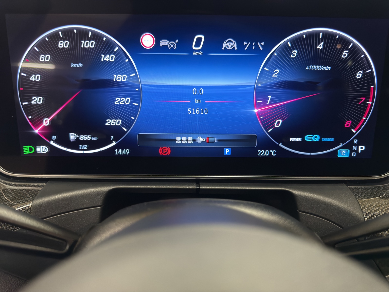 MERCEDES-BENZ C 200 T 4Matic AMG Line-image-13