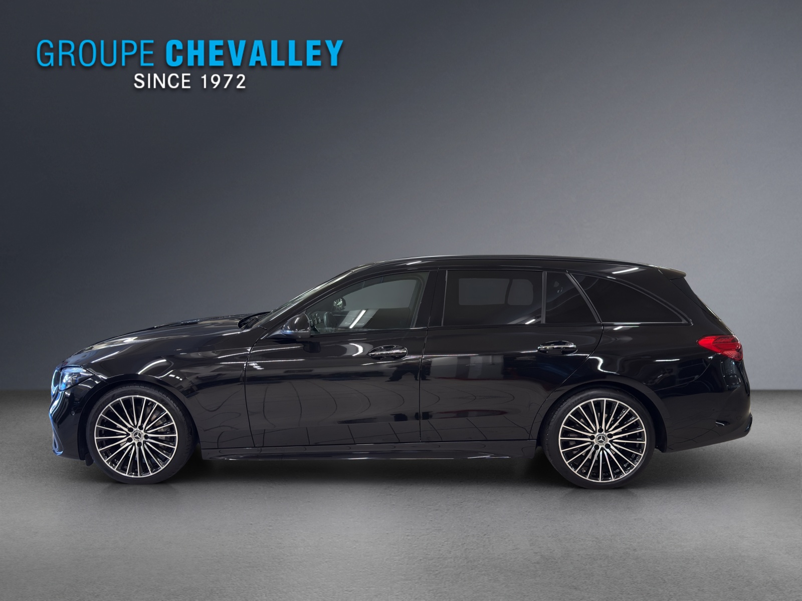 MERCEDES-BENZ C 200 T 4Matic AMG Line-showroom-element-2