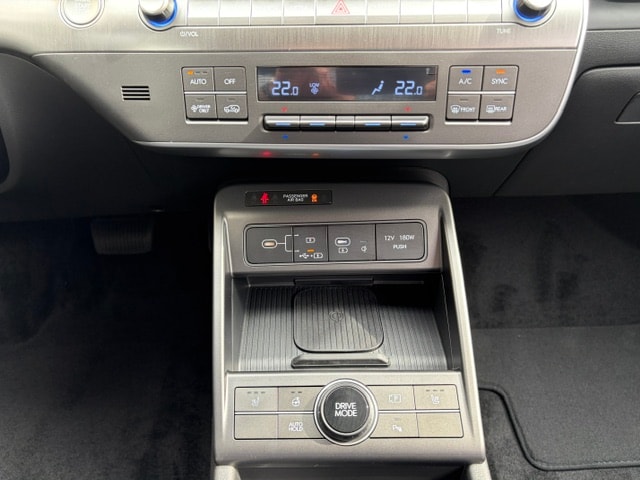 HYUNDAI Kona 1.6 GDi HEV Amplia DCT-image-10