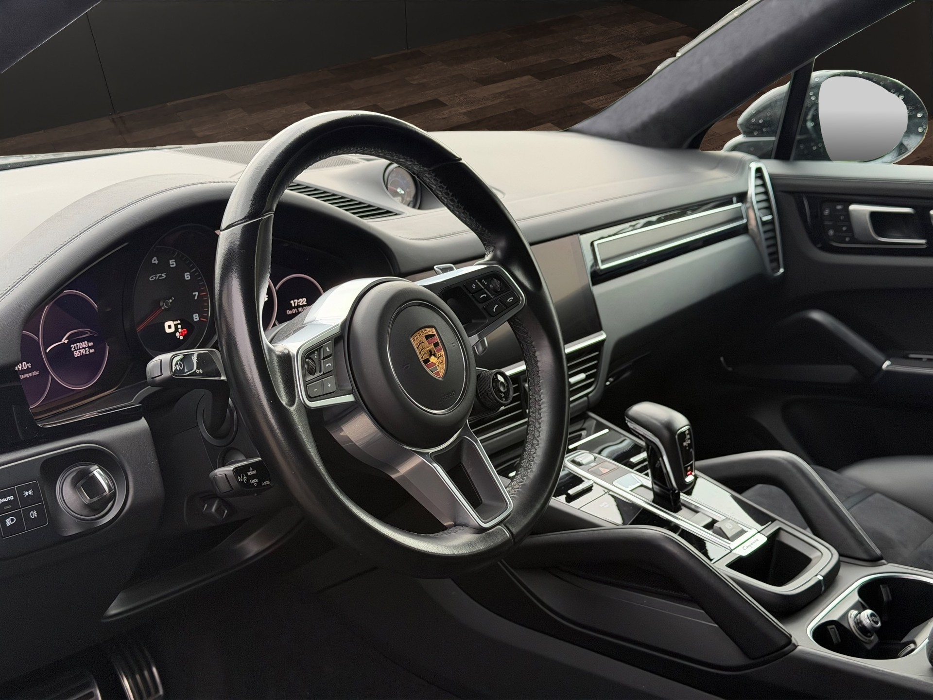 PORSCHE Cayenne GTS Coupé-image-8