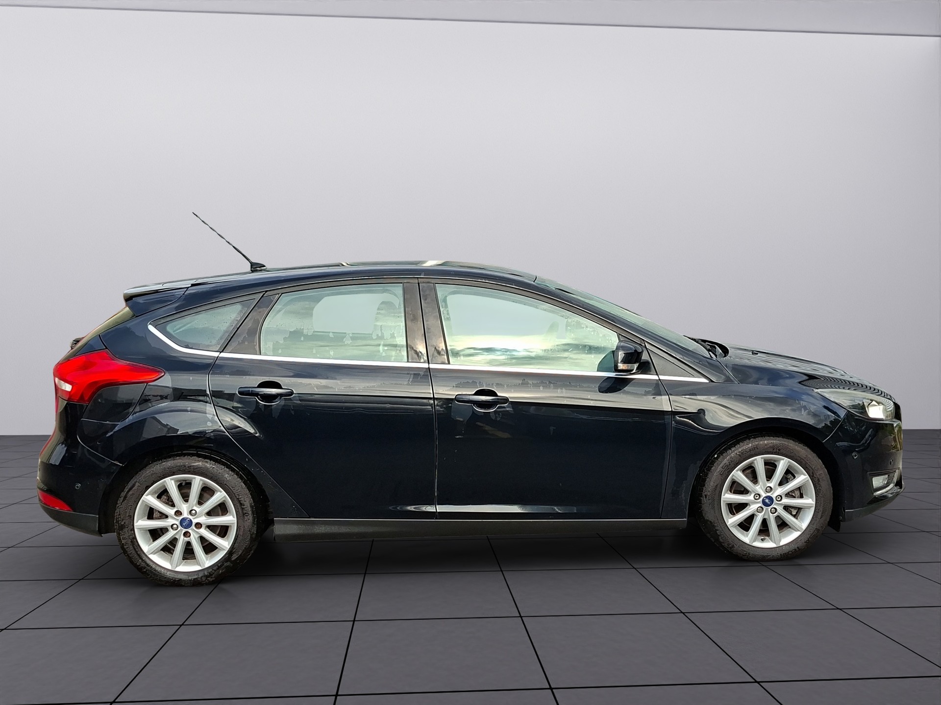 FORD Focus 1.5 SCTi Trend-image-6