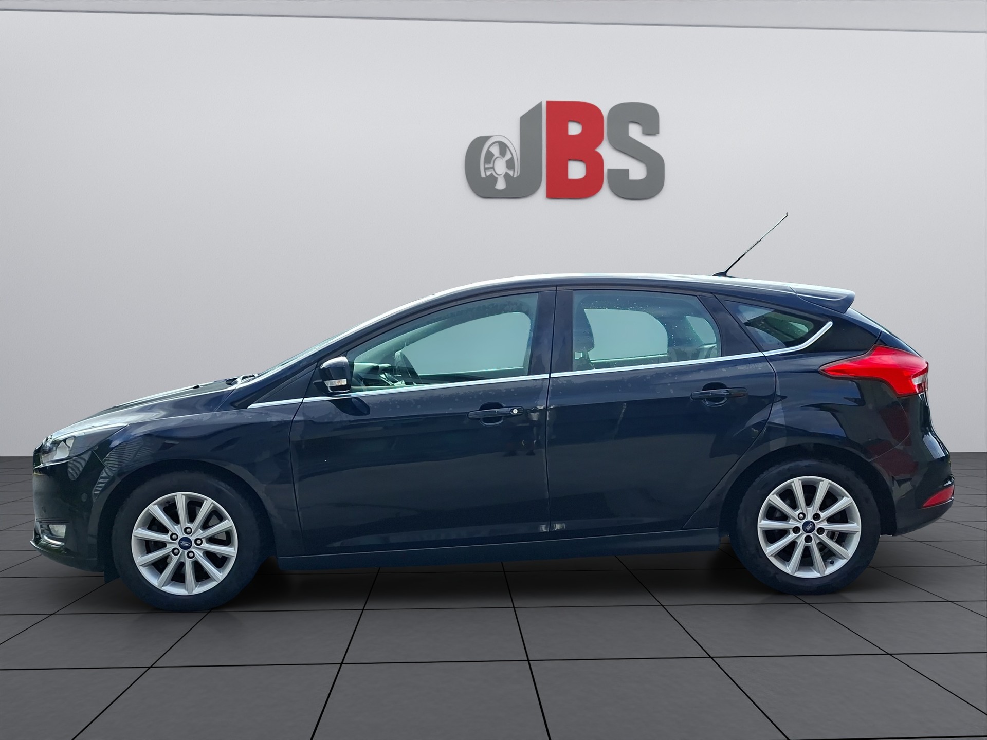 FORD Focus 1.5 SCTi Trend-showroom-element-1