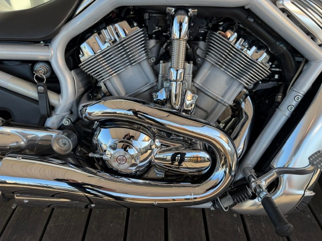 HARLEY-DAVIDSON VRSCA V-Rod 100th Anniversary Edition-image-6