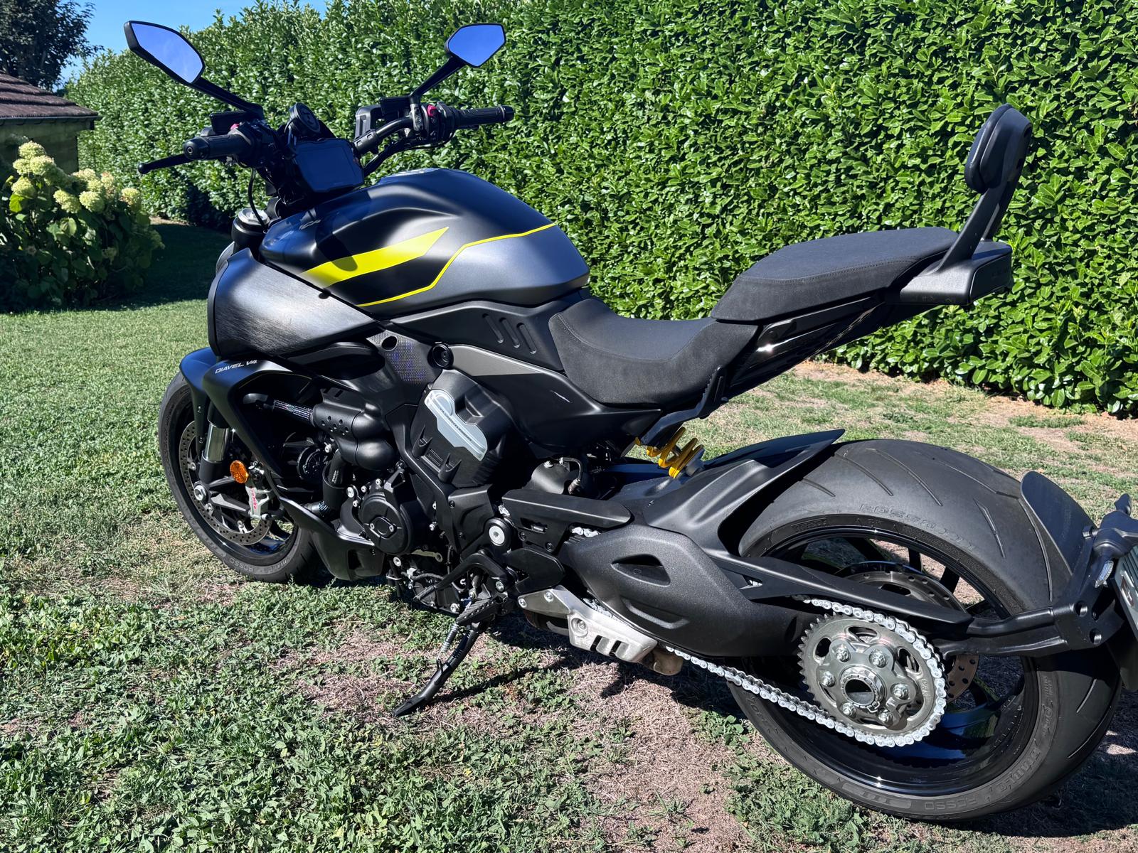 DUCATI Diavel V4-image-3
