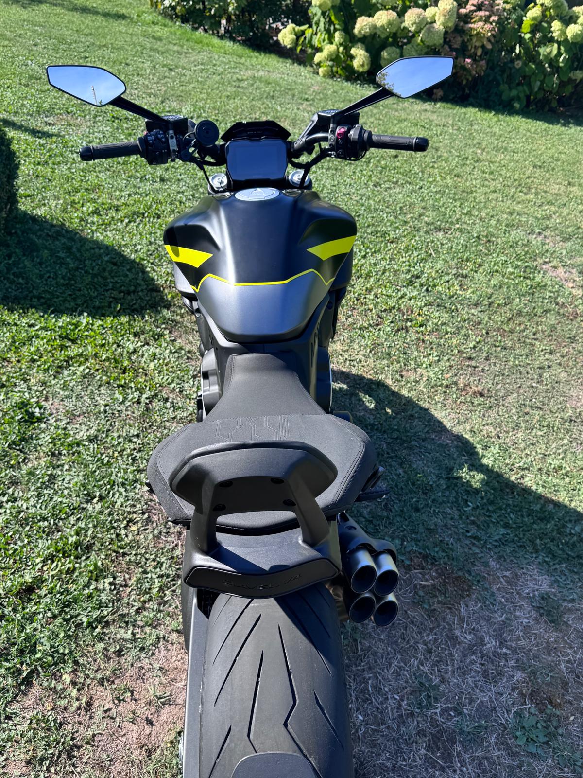 DUCATI Diavel V4-image-4