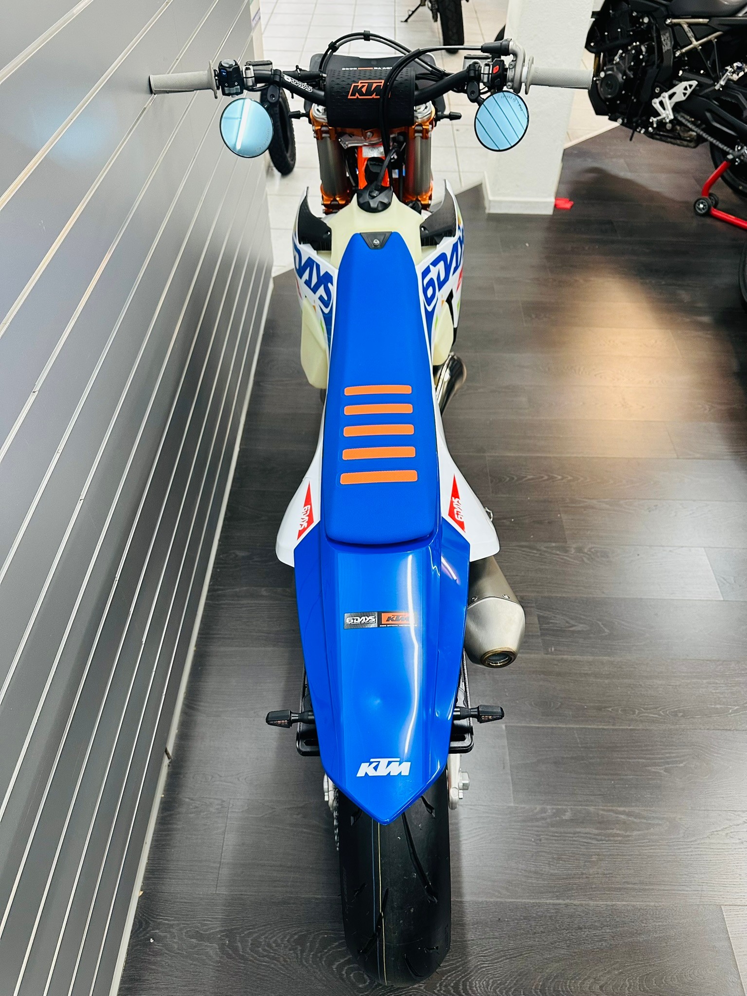 KTM 300 EXC Six Days-image-12