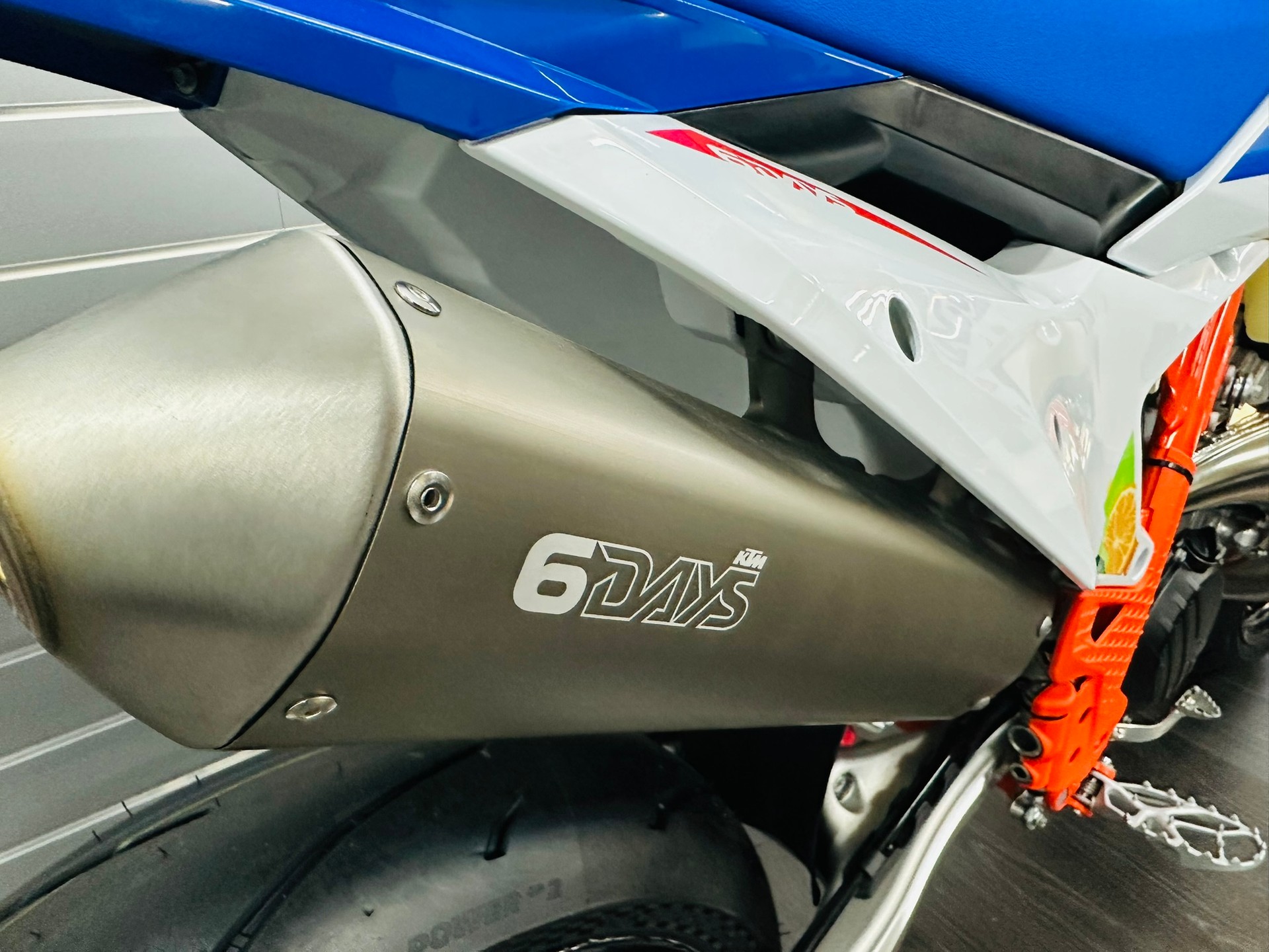 KTM 300 EXC Six Days-image-8