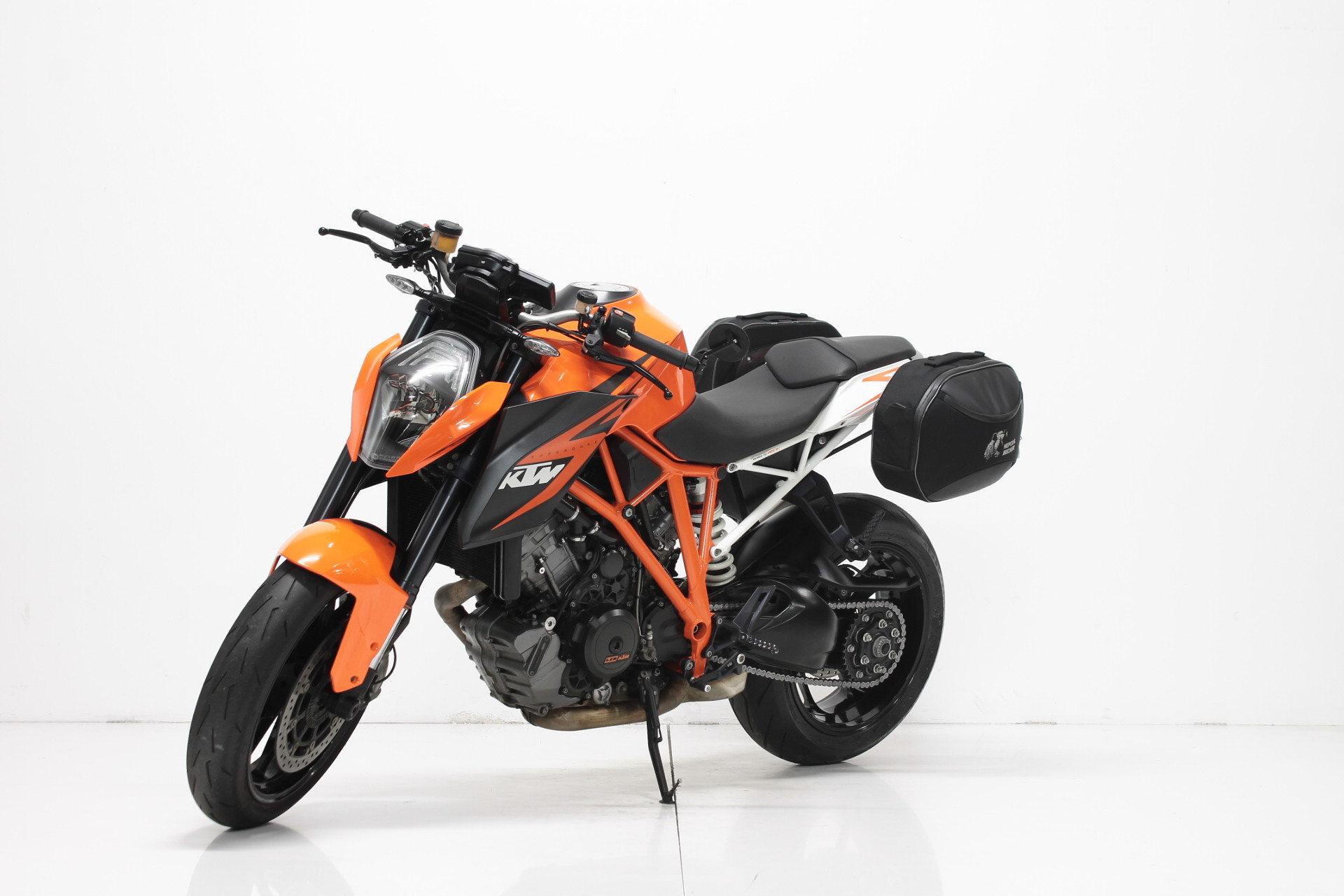 KTM 1290 Super Duke R-image-3