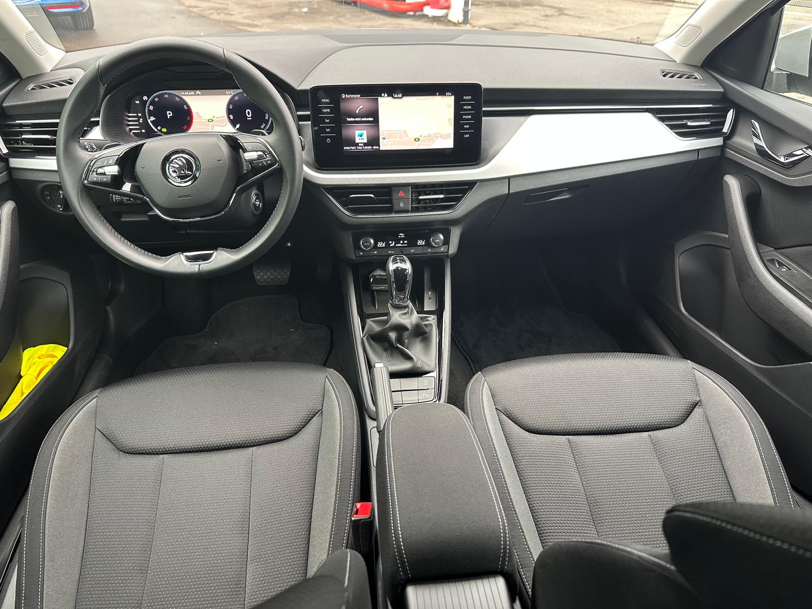 SKODA Scala 1.0 TSI Tour DSG-image-11