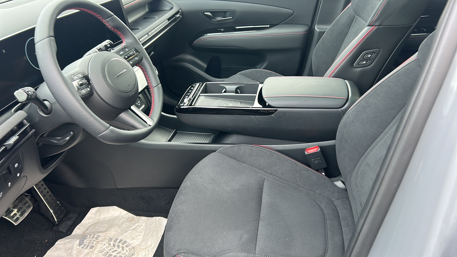 HYUNDAI Tucson 1.6 TGDI PHEV N Line LUX pack 4WD-image-2