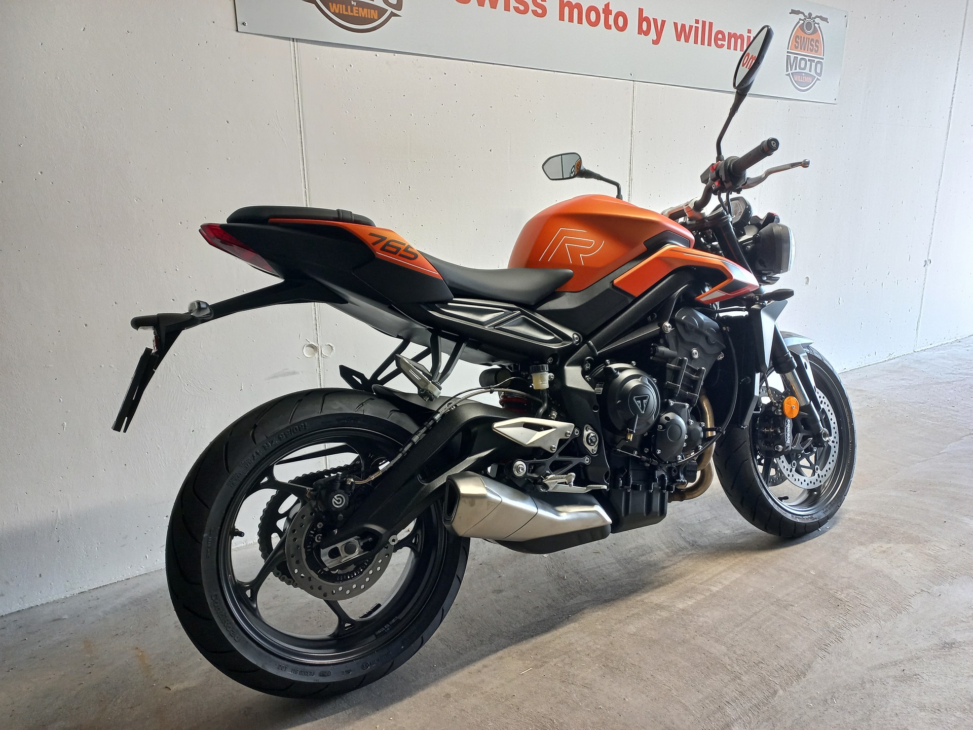 TRIUMPH Street Triple R-image-5