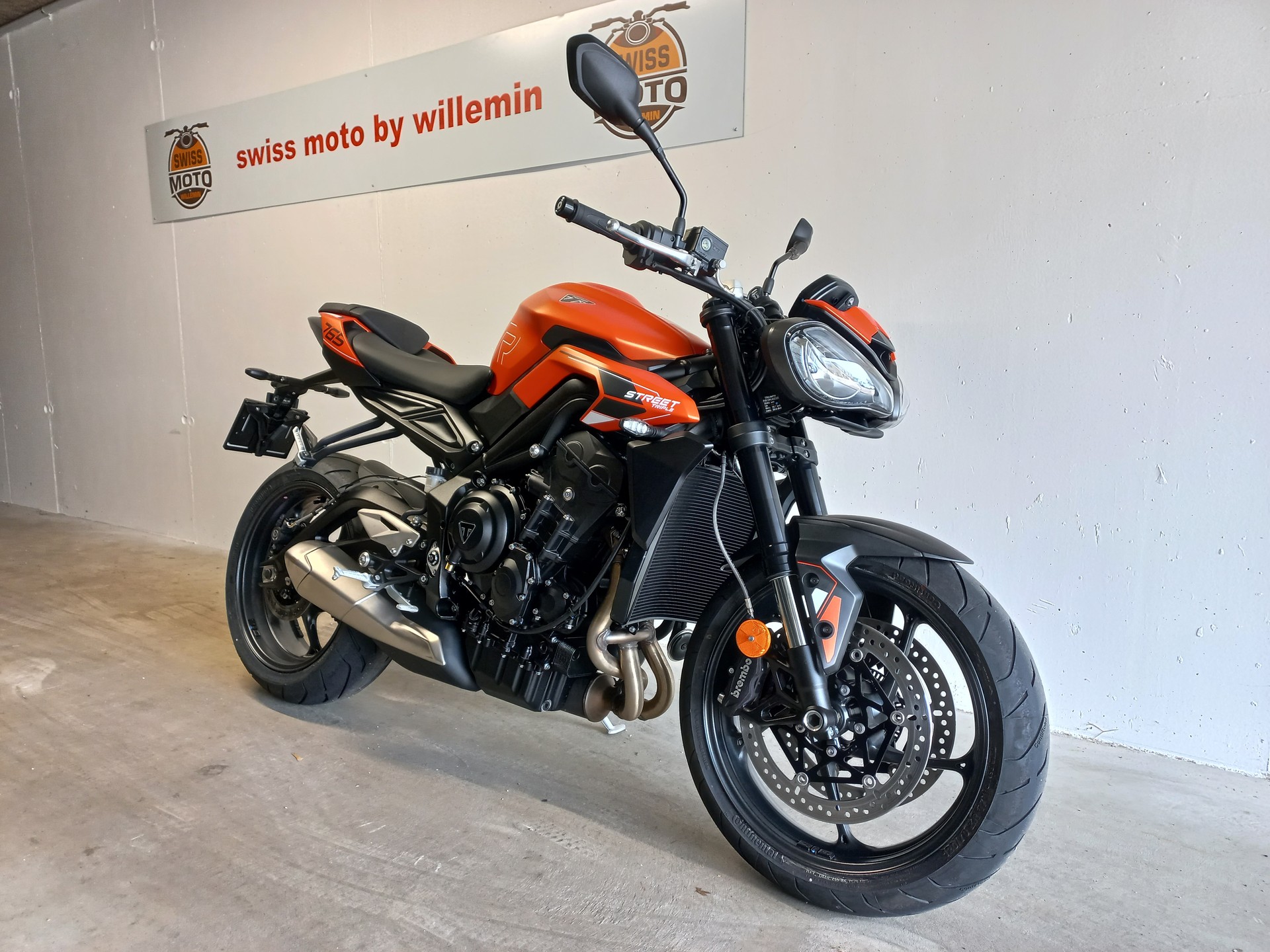 TRIUMPH Street Triple R-image-3