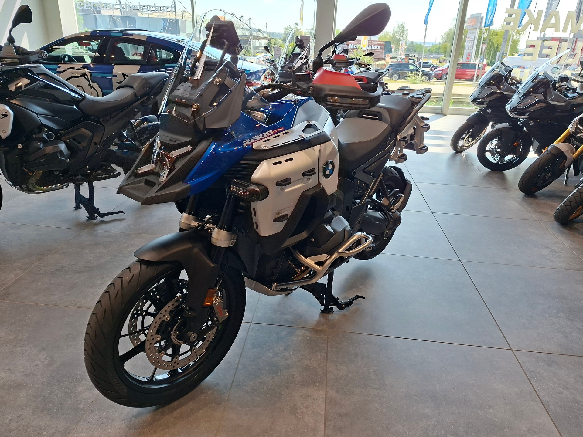 BMW R 1300 GS Adventure Boxer-Deal-image-3