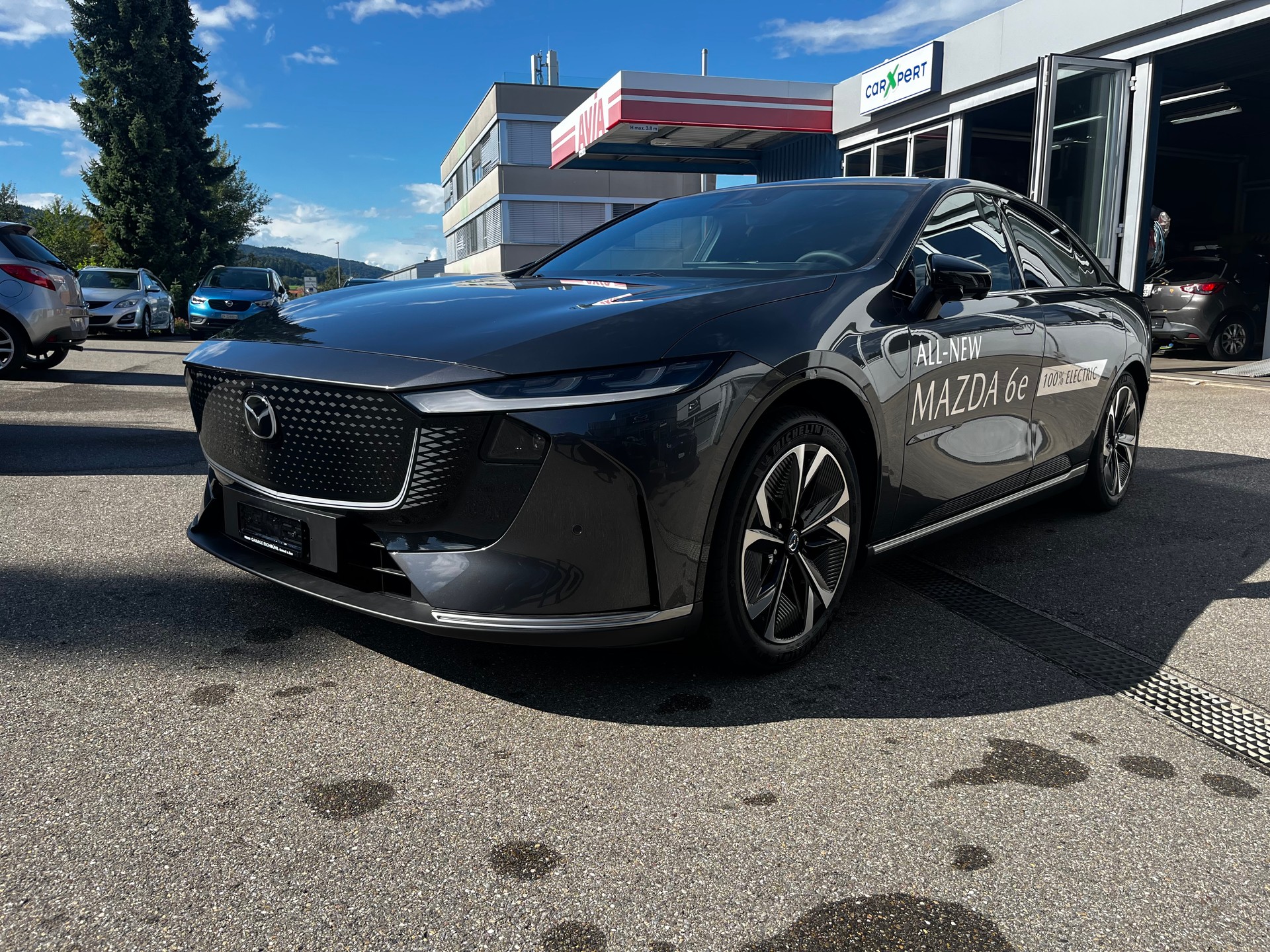 MAZDA 6e 258 69kWh Takumi-image-1