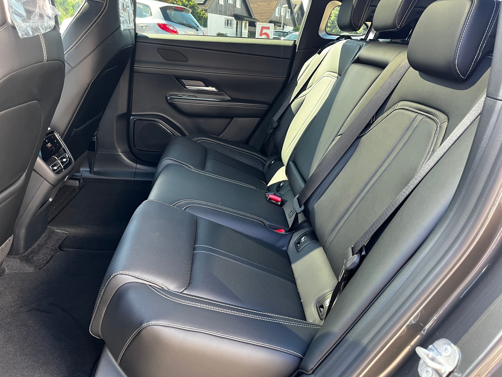 MAZDA 6e 258 69kWh Takumi-image-5