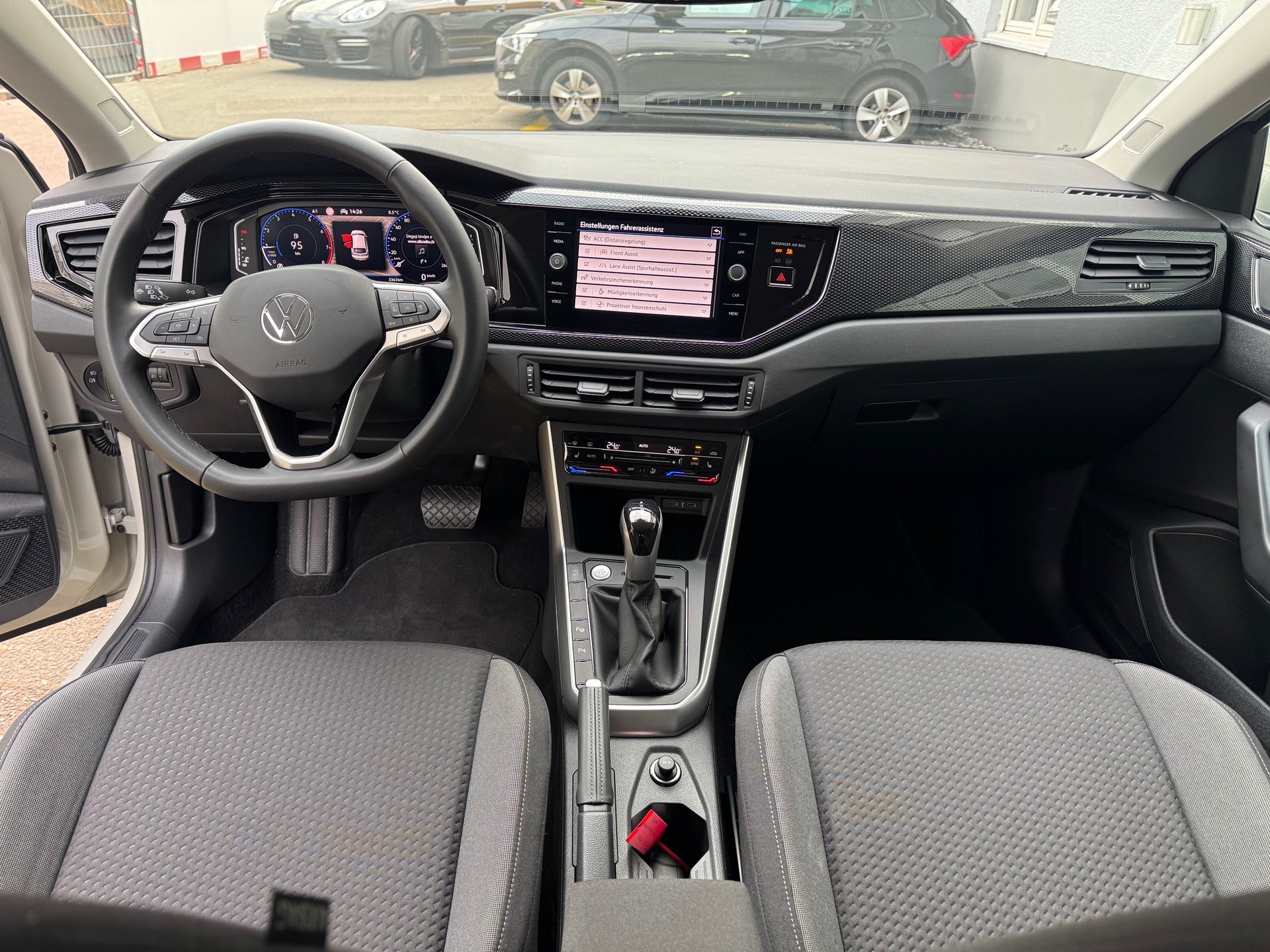 VW Taigo 1.0 TSI 75 Edition DSG-image-14
