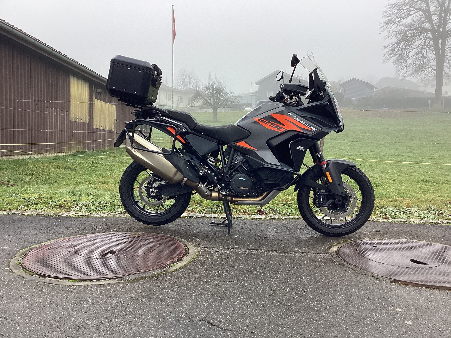 KTM 1290 Super Adventure S-image-2