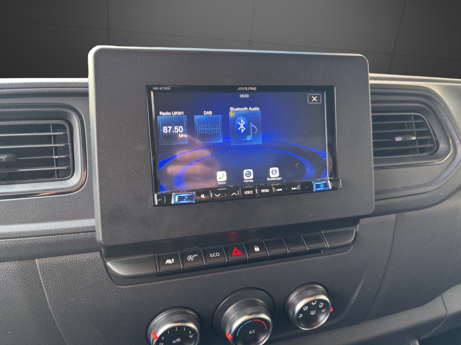 RENAULT Master T35 Blue dCi145 L2H1-image-8