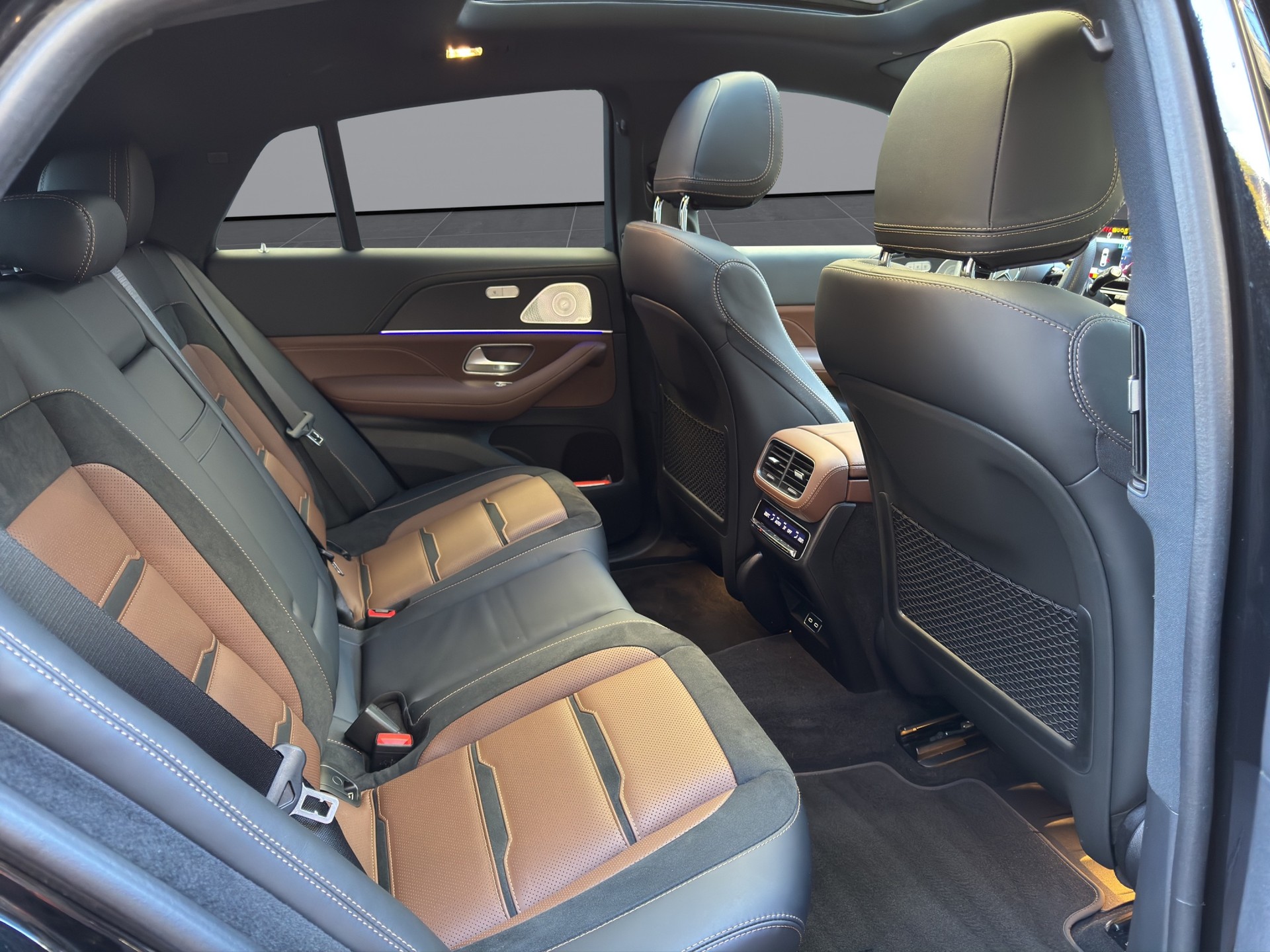 MERCEDES-BENZ GLE Coupé 53 AMG-image-9