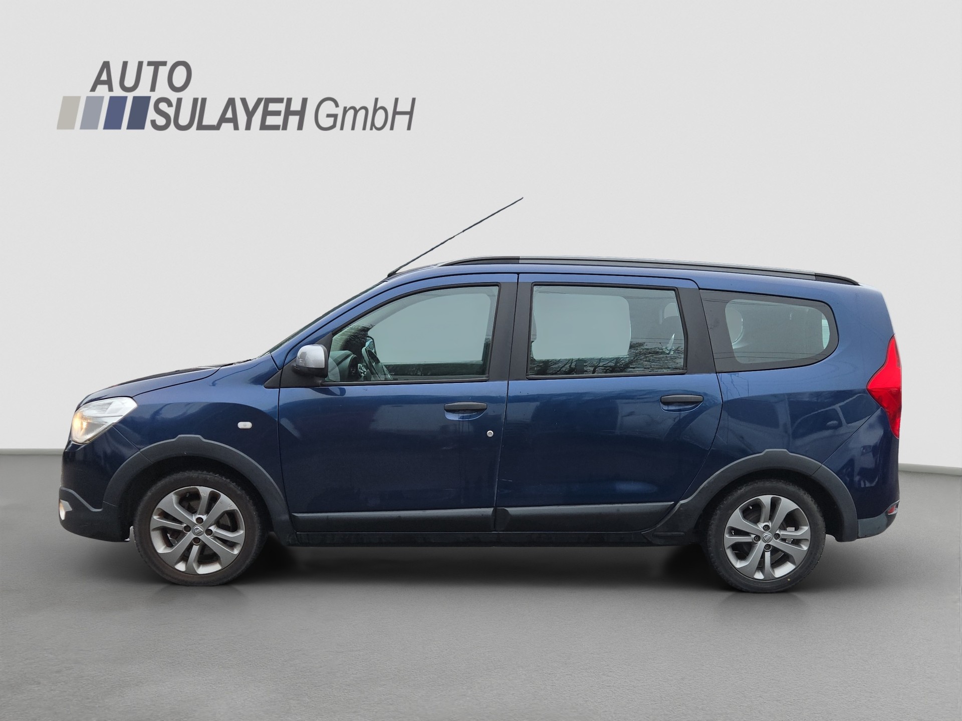 DACIA Lodgy 1.2 Turbo Essential 5PL-image-6