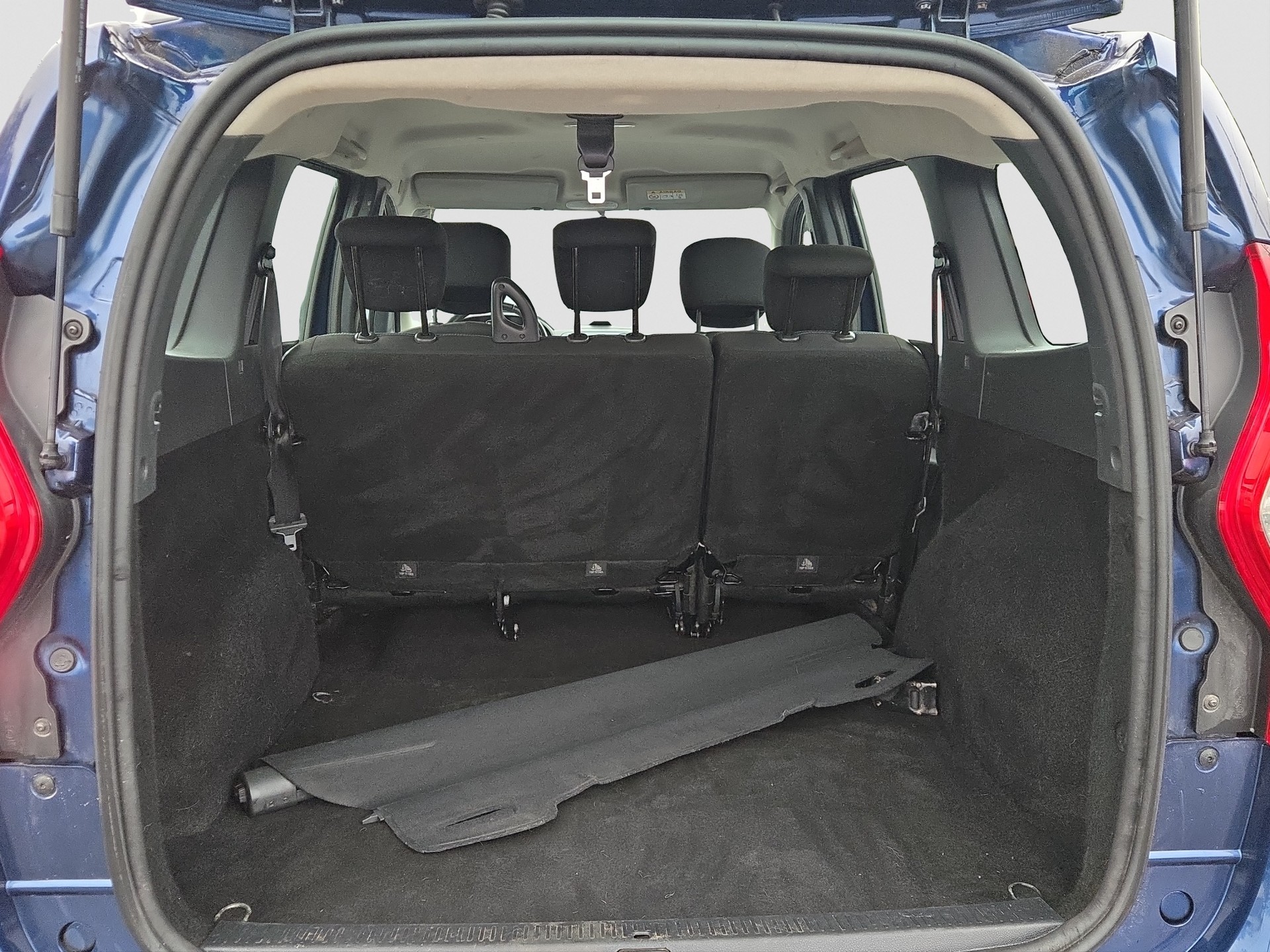 DACIA Lodgy 1.2 Turbo Essential 5PL-image-9