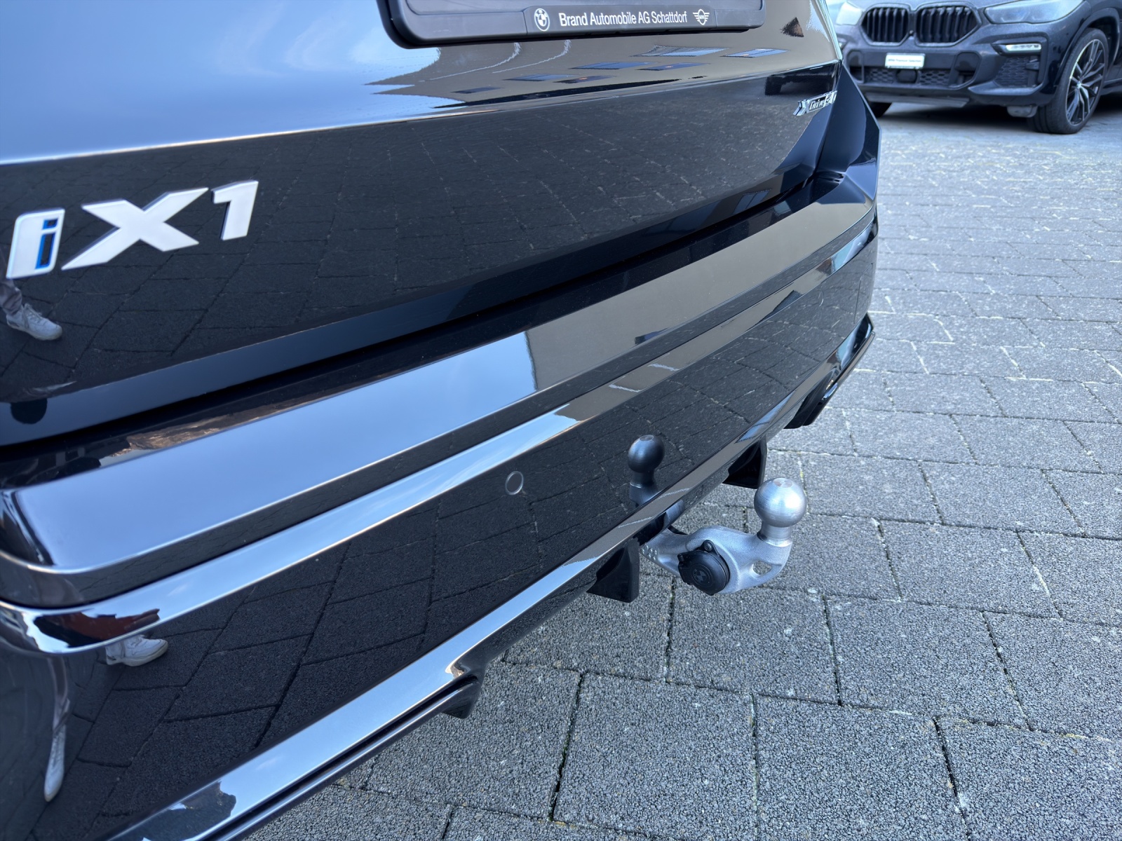 BMW iX1 30 xDrive-image-20