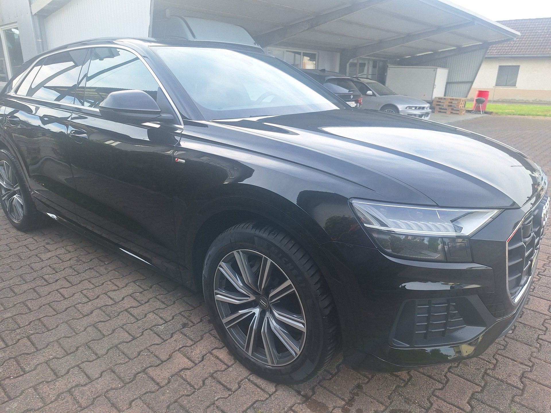 AUDI Q8 50 TDI quattro tiptronic-image-2