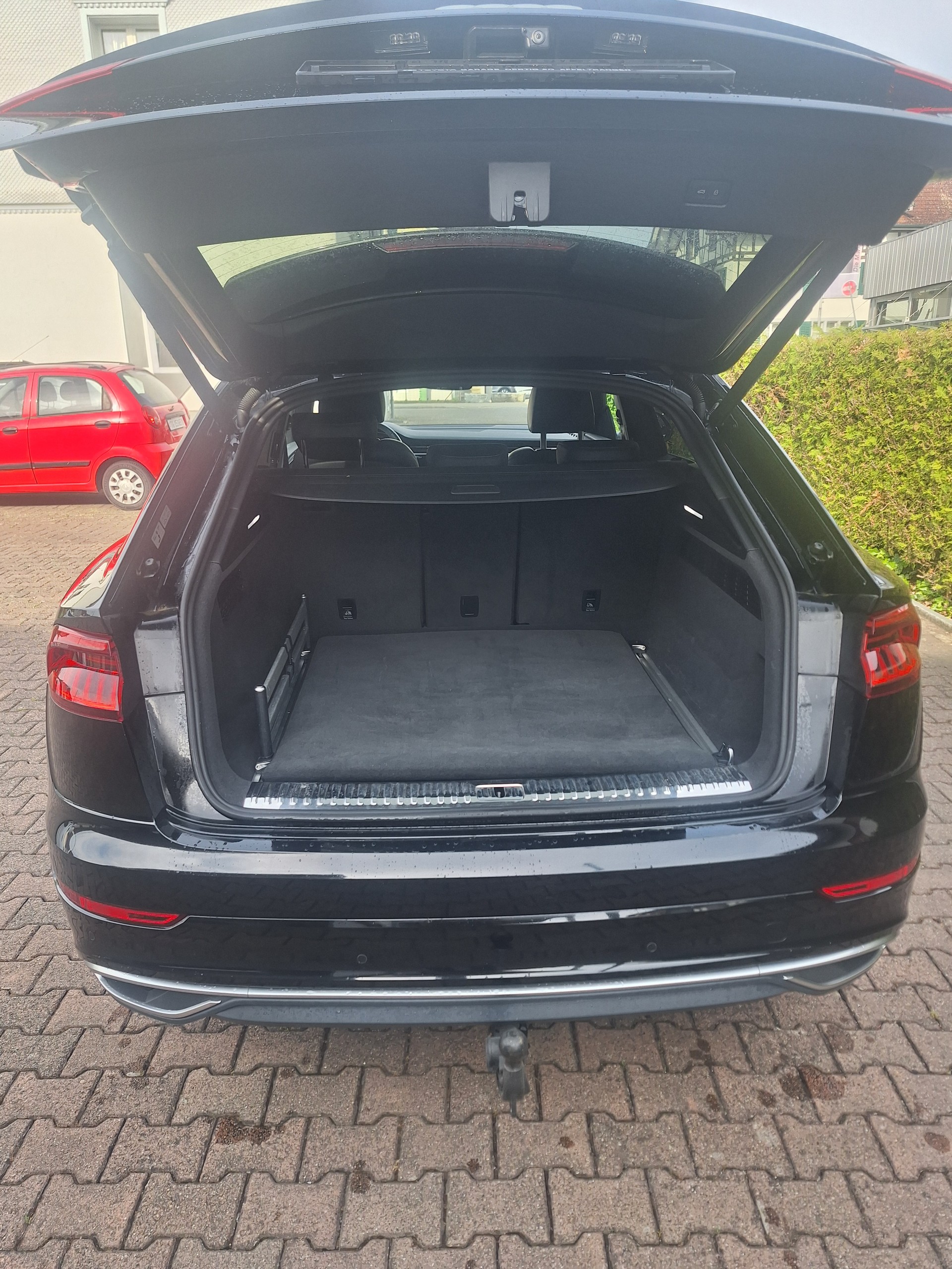 AUDI Q8 50 TDI quattro tiptronic-image-10