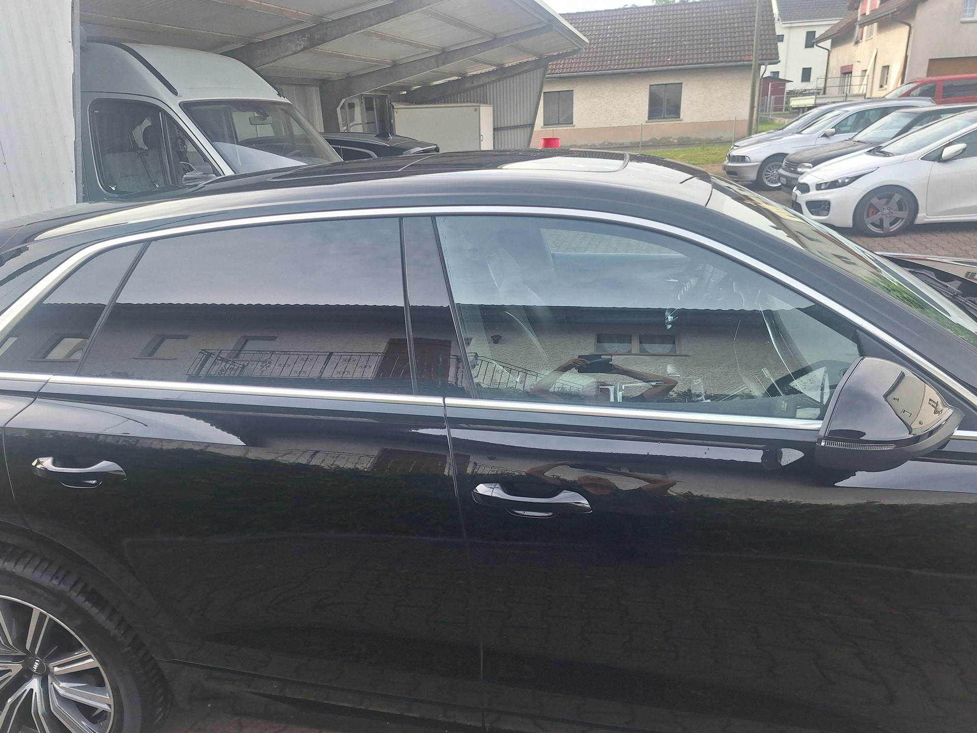 AUDI Q8 50 TDI quattro tiptronic-image-3